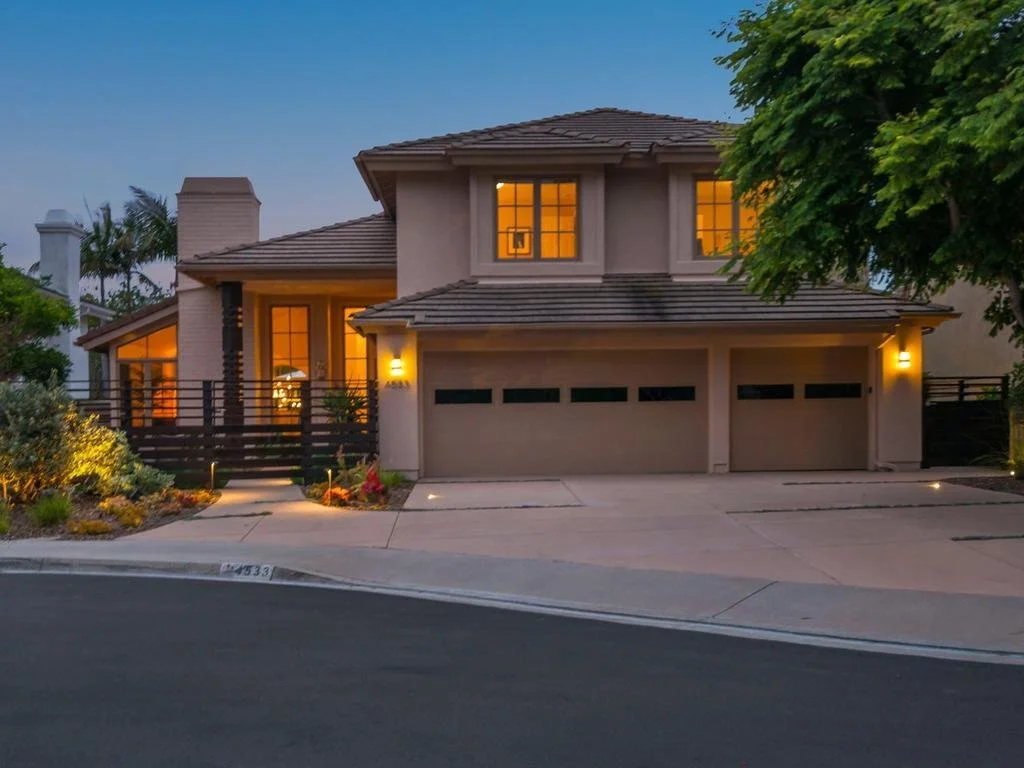 Del Mar Place Pic - 3.jpg