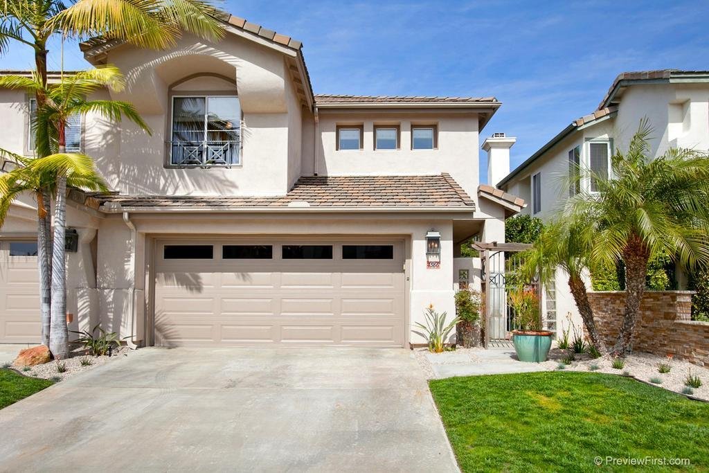 La Plage Pic - 2.jpg