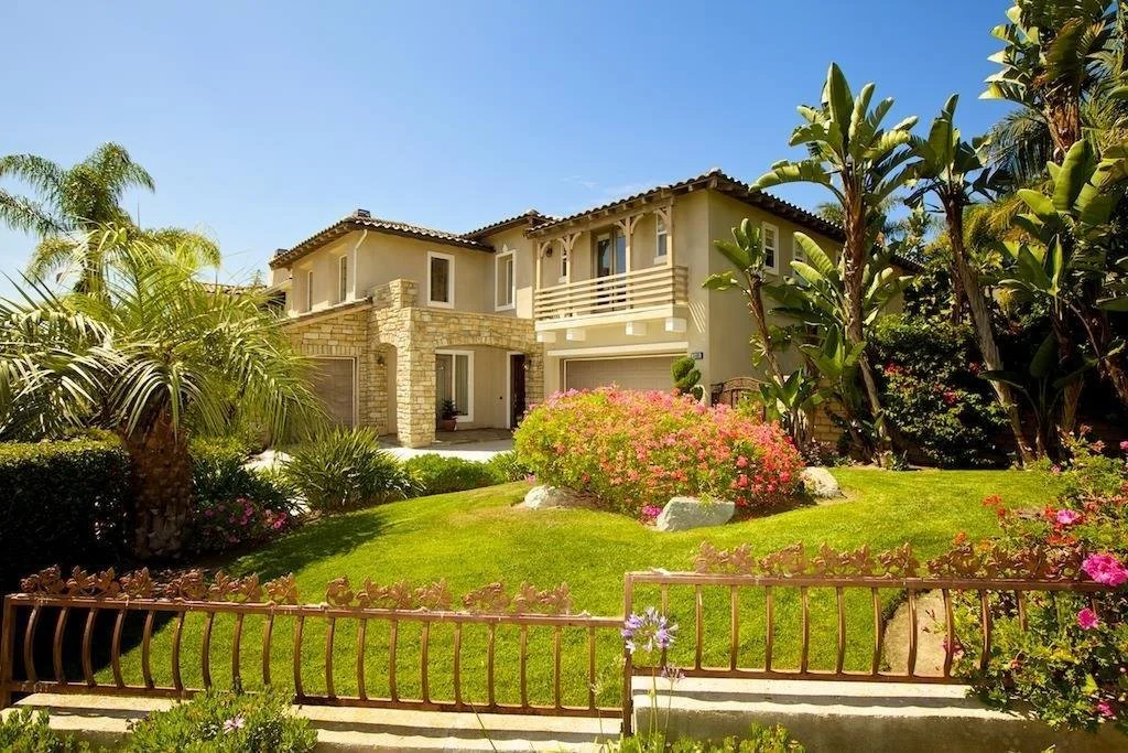 Triple Crown Pic - 1.jpg