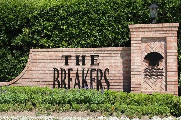 the-breakers-carmel-valley.jpg