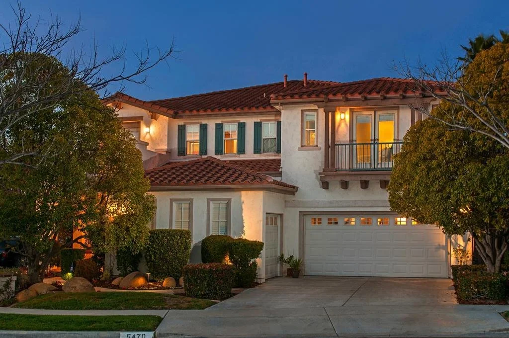 Lexington Pic - 1.jpg