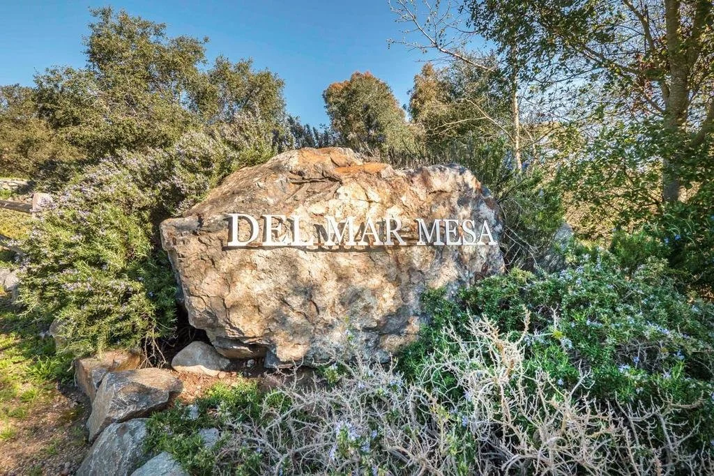 Valencia Pic - 3.jpg