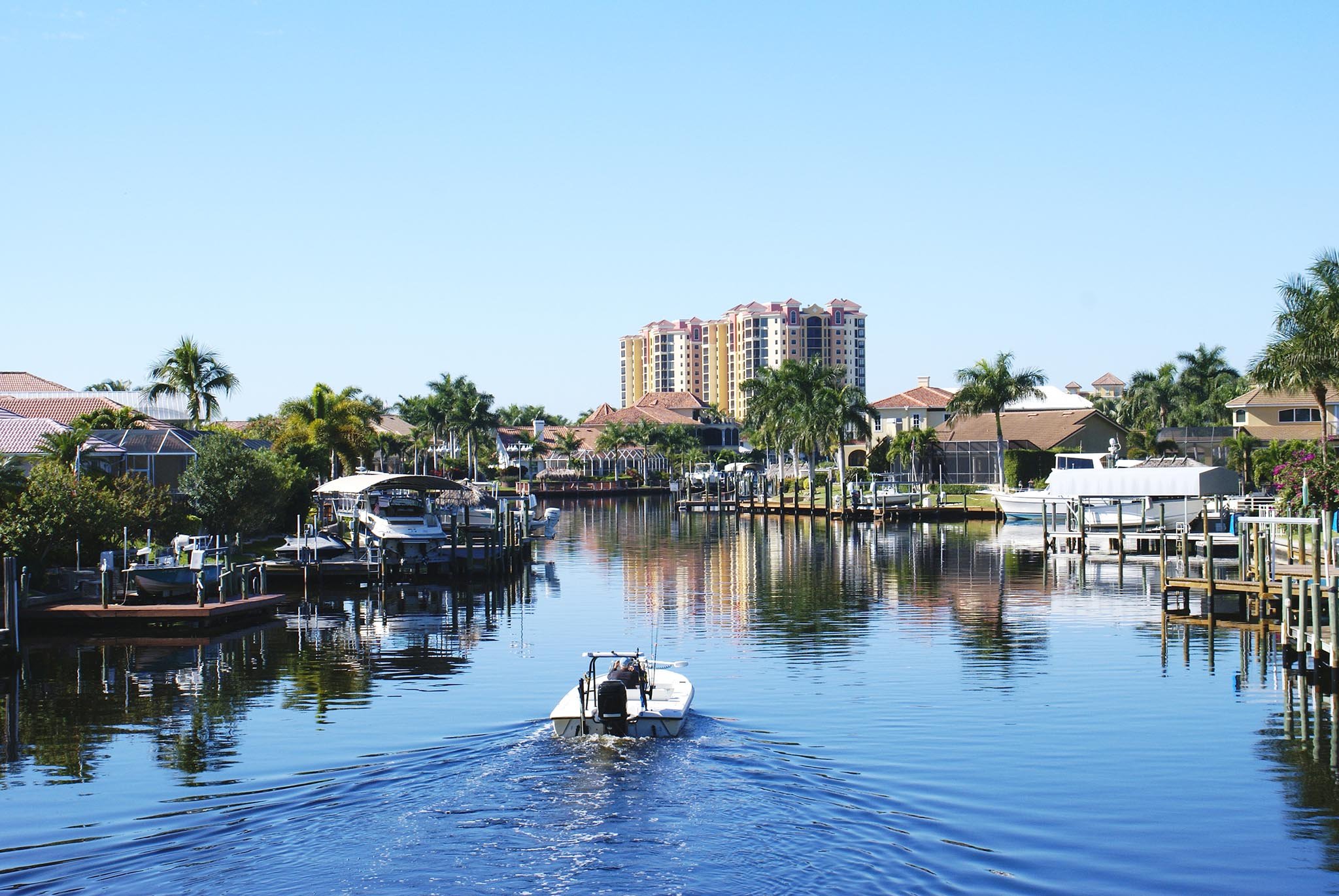 SEARCH FOR HOMES IN CAPE CORAL, FL AND SURROUNDING AREAS