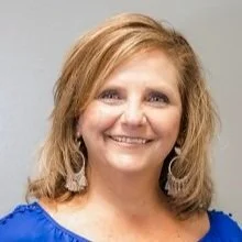 Suzanne White