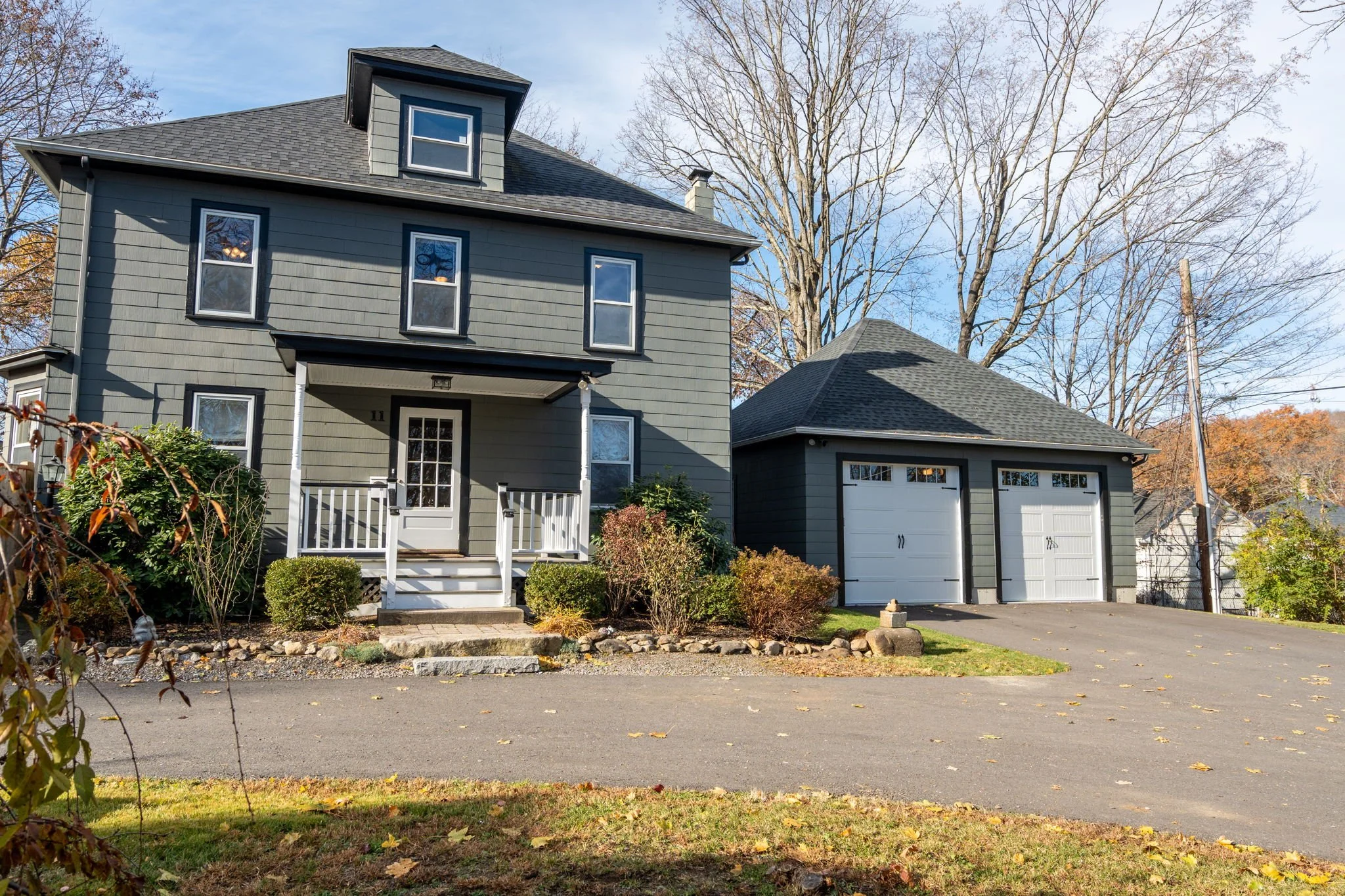 26-web-or-mls-Exterior (4 of 12).jpg