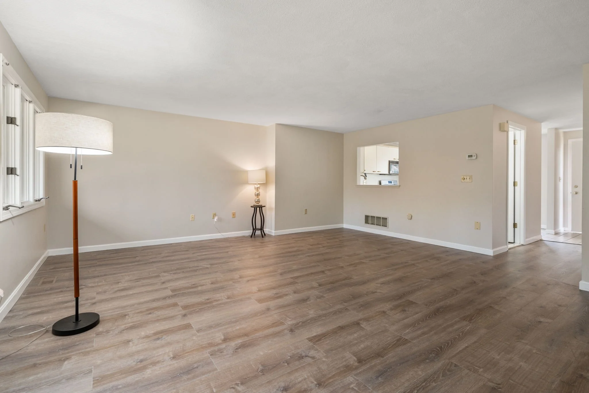 12-web-or-mls-Interior (11 of 17).jpg