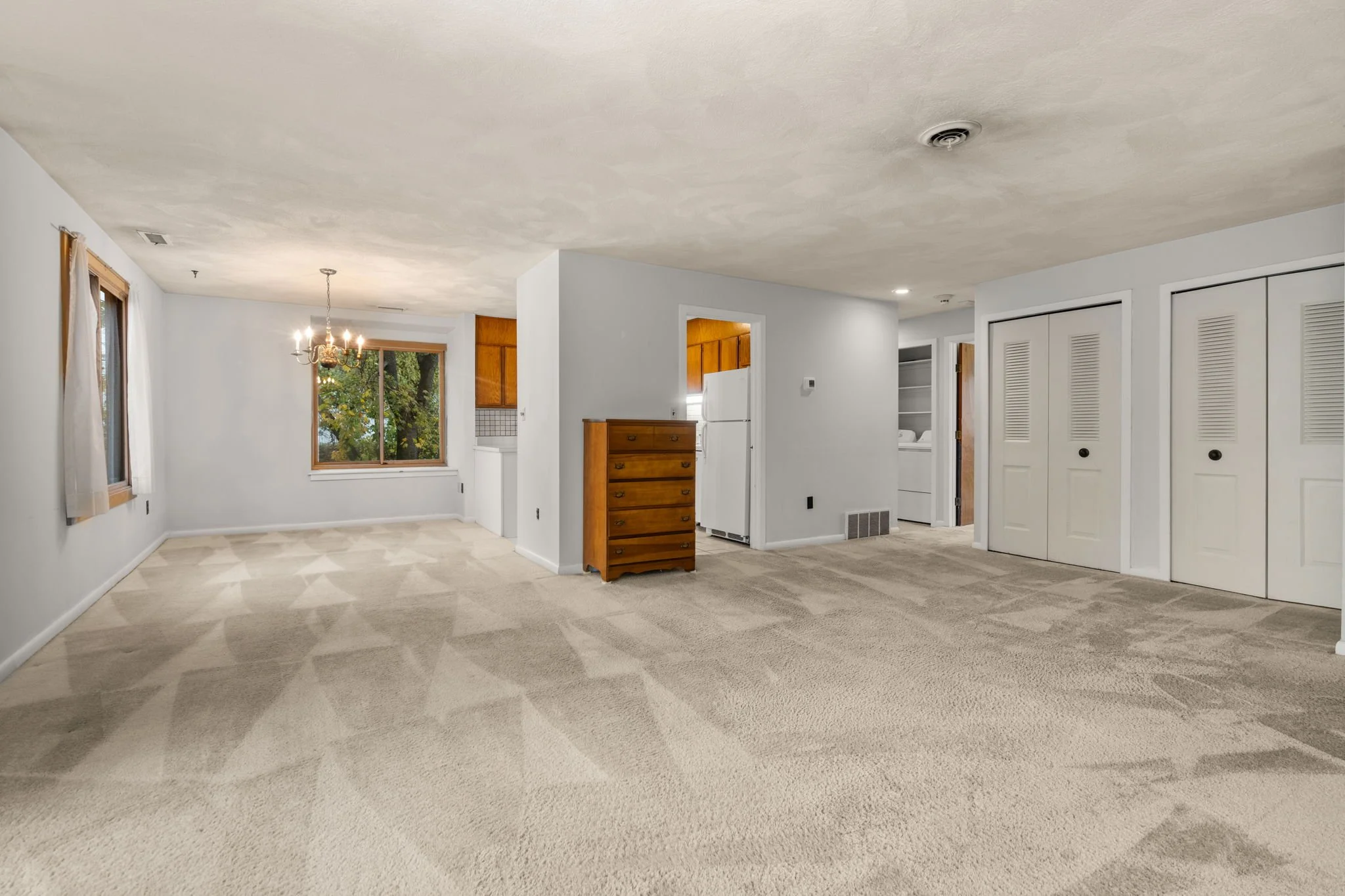 10-web-or-mls-Interior (9 of 16).jpg