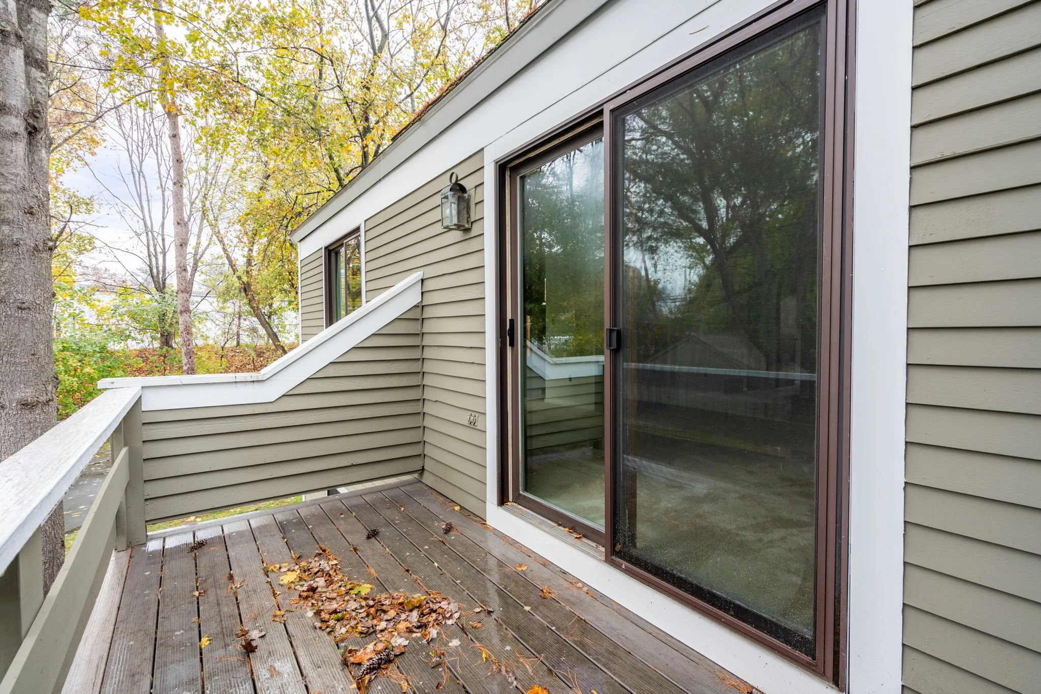 26-web-or-mls-Exterior (10 of 10).jpg
