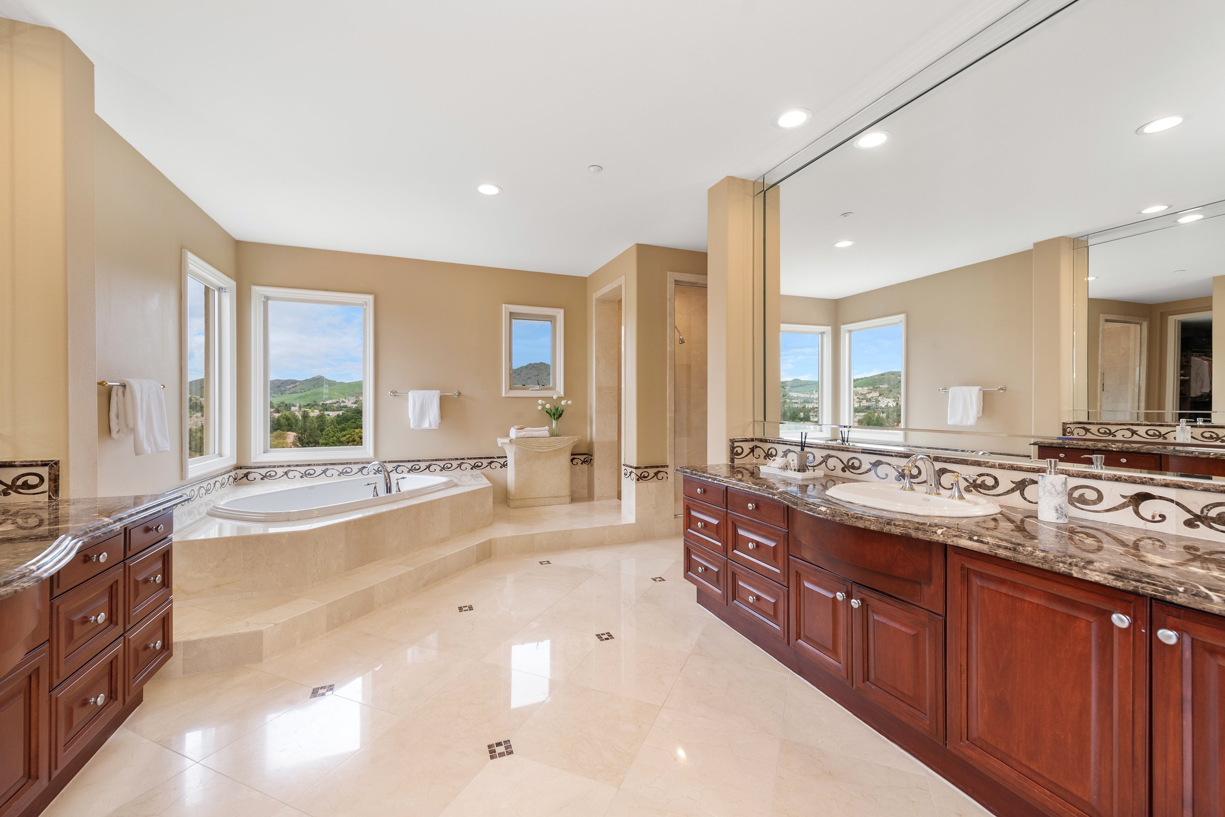2179 Waterside Cir Westlake Village-74.jpg
