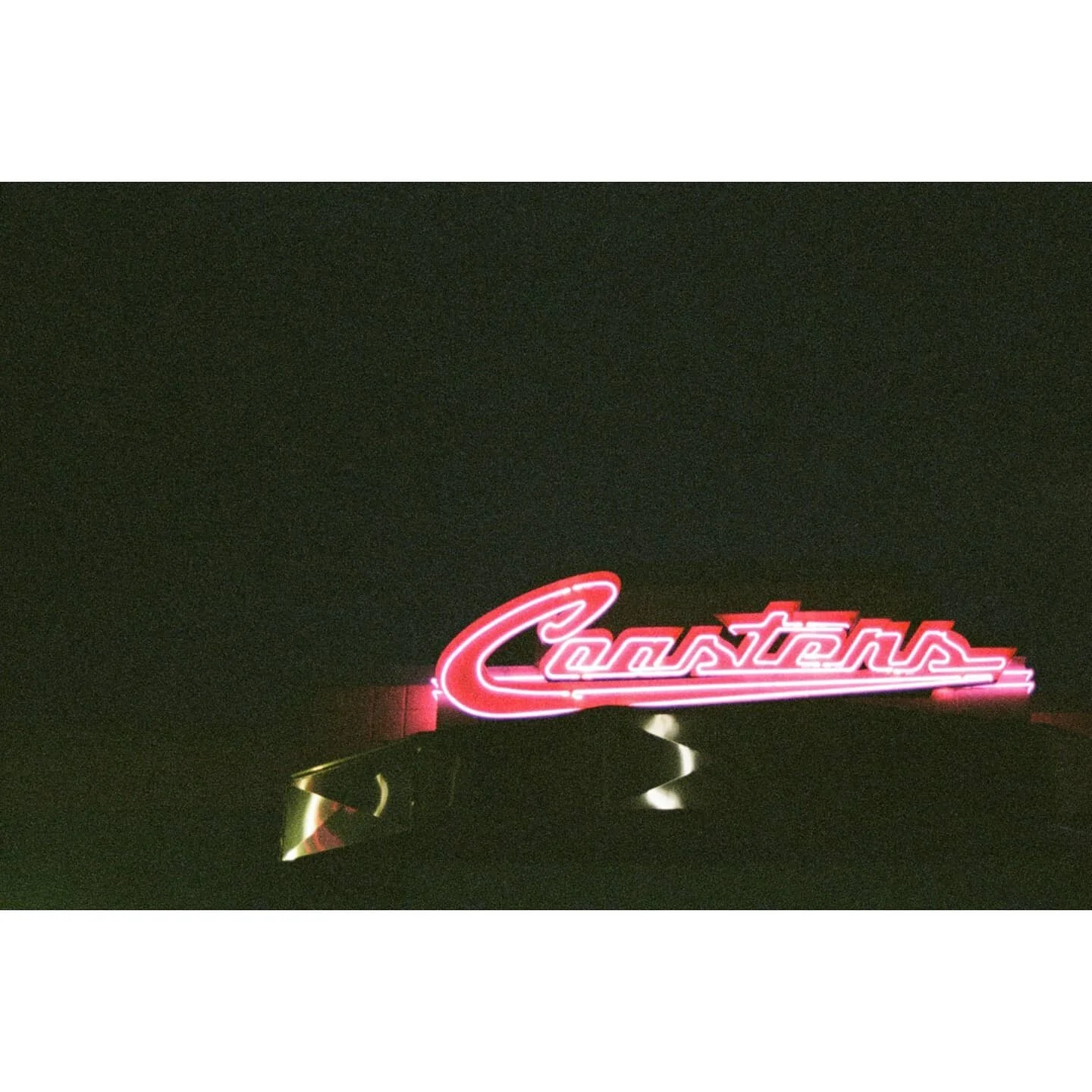 🎢🎢🎢
&bull;
&bull;
&bull;
Well 2020 sure is turning into quite the rollercoaster ride. At least there's no better time to finally revive this account.
Hope you've all been keeping safe and healthy 💞
#minolta #srt202 / #superia800 / #downtowncamera