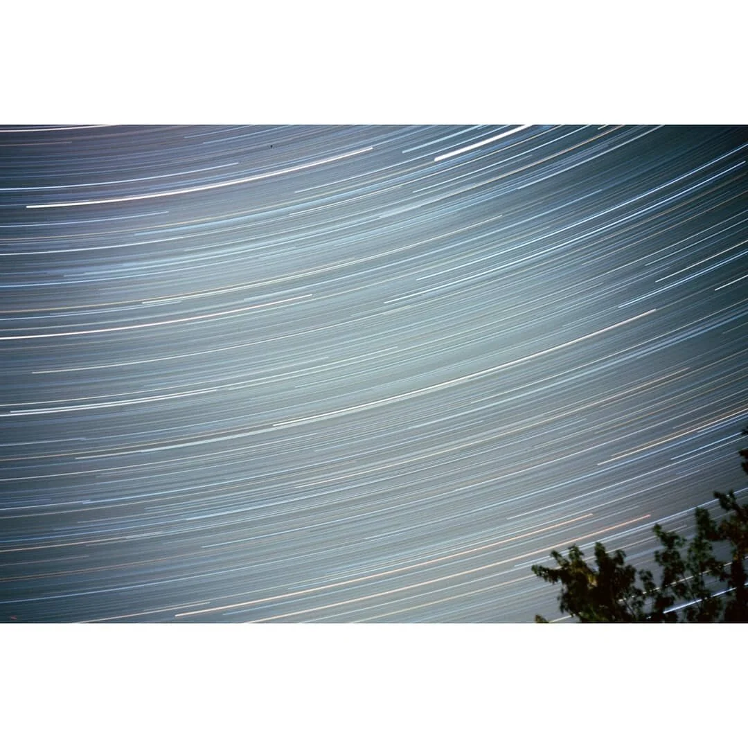 ✨💫🌟
&bull;
&bull;
&bull;
Star trails from last summer 😎
There's something very special about capturing the motion of the earth on something as simple as a film camera.
Exposure time: 1.5hrs
#kodak #ektar100 // #gafl17 // #downtowncamera