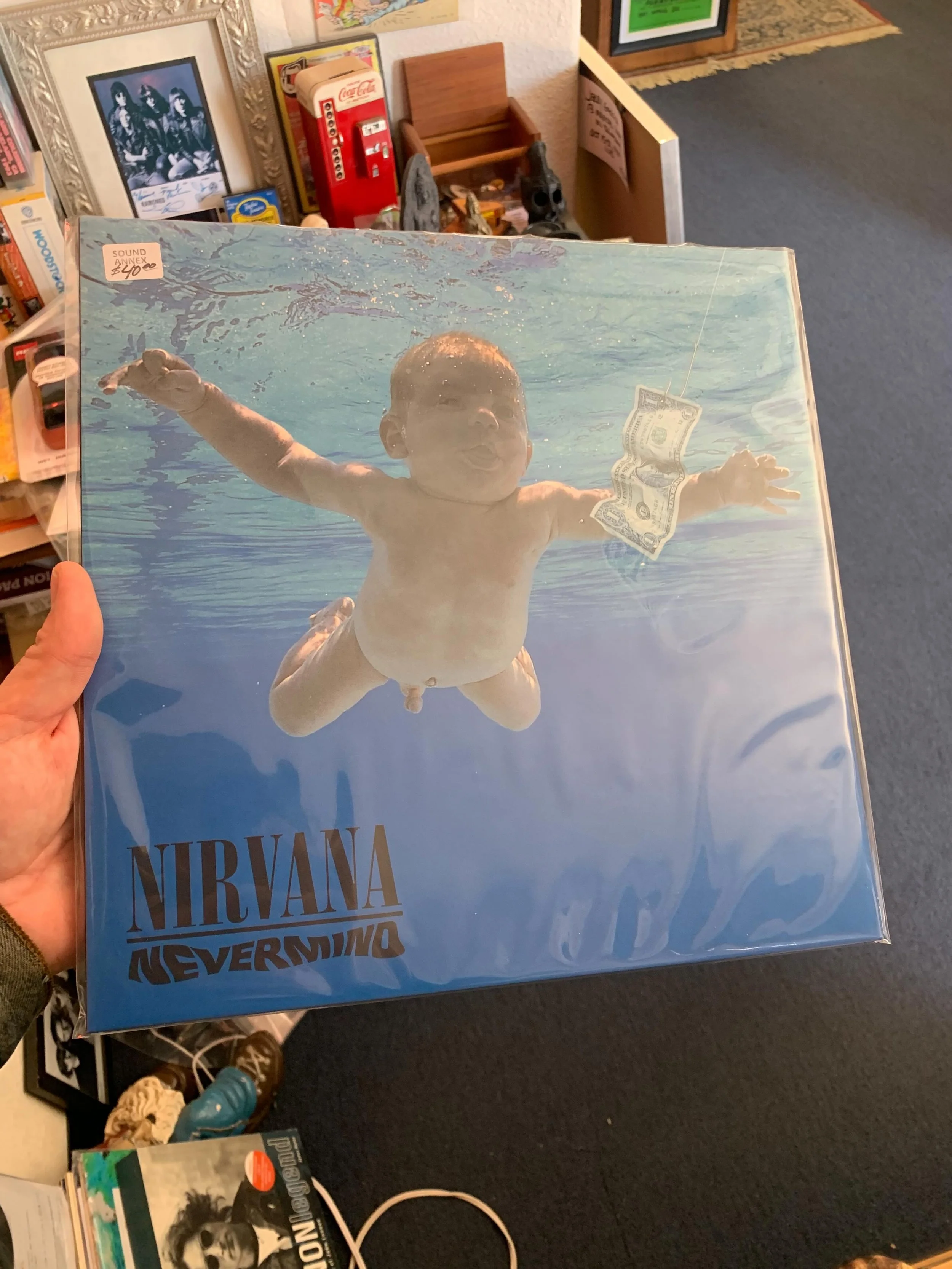 Nirvana - Nevermind @soundannex 

&mdash;&mdash;

&ldquo;Sound Annex&rdquo;

LP&rsquo;s CD&rsquo;s DVD&rsquo;s Tapes &amp; More

⬛️⚫️🎶 🎛📈✌️

#vinyl #recordsreposted #music #movies recordstore owner soundannex @soundannex yubacity California