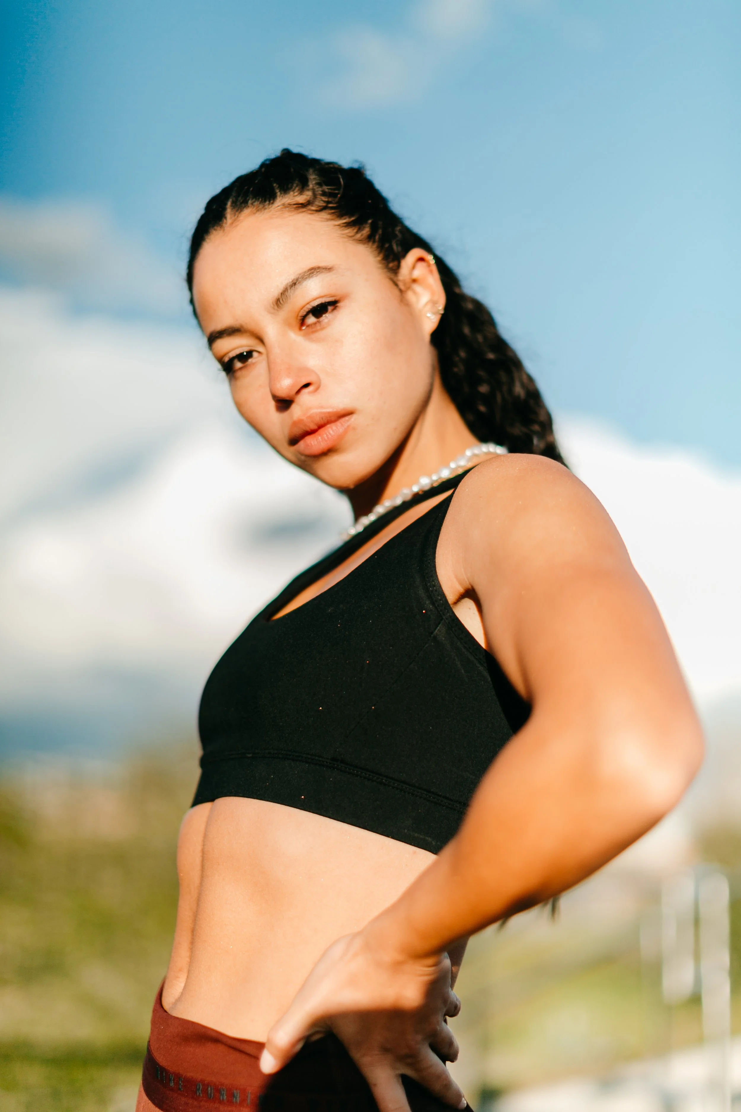 LAURA HERNANDEZ