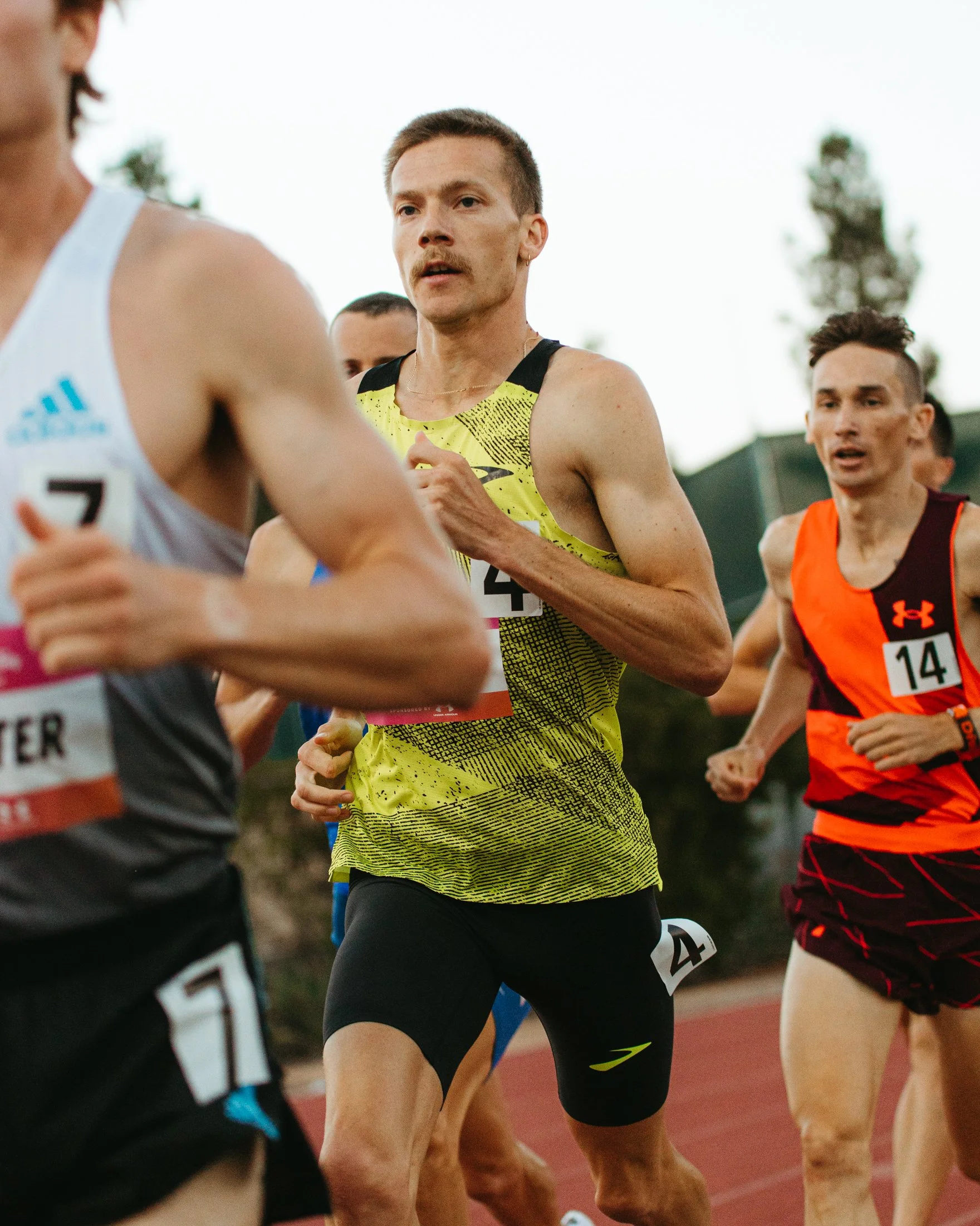 Brooks_Running_BeastTC-128.jpg