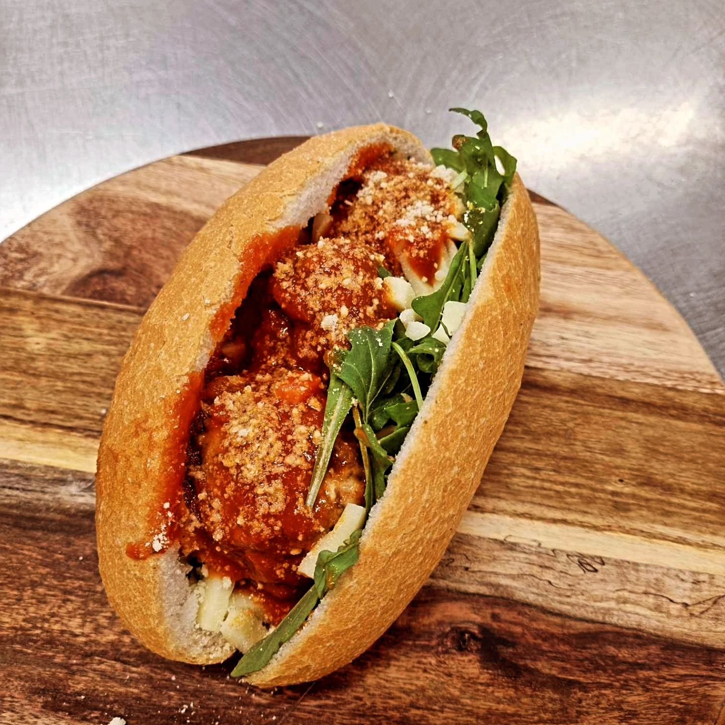 New item alert

For our hot food today we have made italian/american style meatball subs with cheesy mozarella, pesto and arugala dusted with some parmesan

Also mama jed has been busy making slices and made CARAMEL SLICE!! 
Get them quick before the