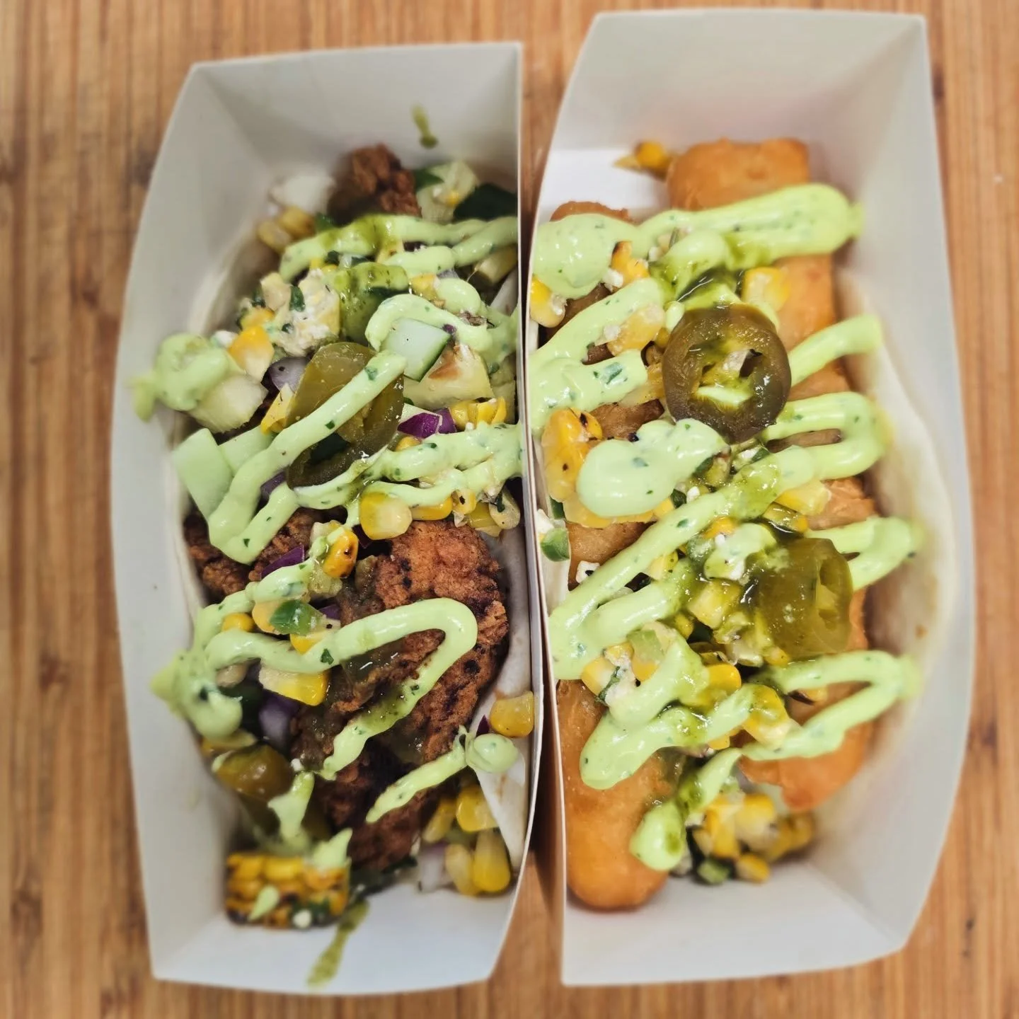 New hot lunch item: Crispy chicken or fish tacos. Served with avocado crema, corn elote salad and fresh pineapple pico de gallo. Jalepnos and hot sauce optional

Only $15. Available 9am until sold out
#hotlunchwednesday #haveyoubeenfedbyjed #haveyoue