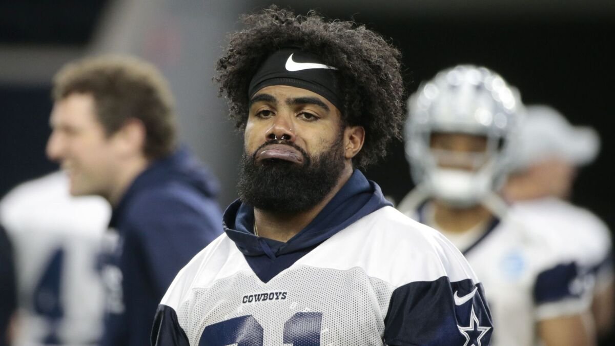 The Issue With Ezekiel Elliott: How Much He Should (Or Shouldn’t) Make In 2023