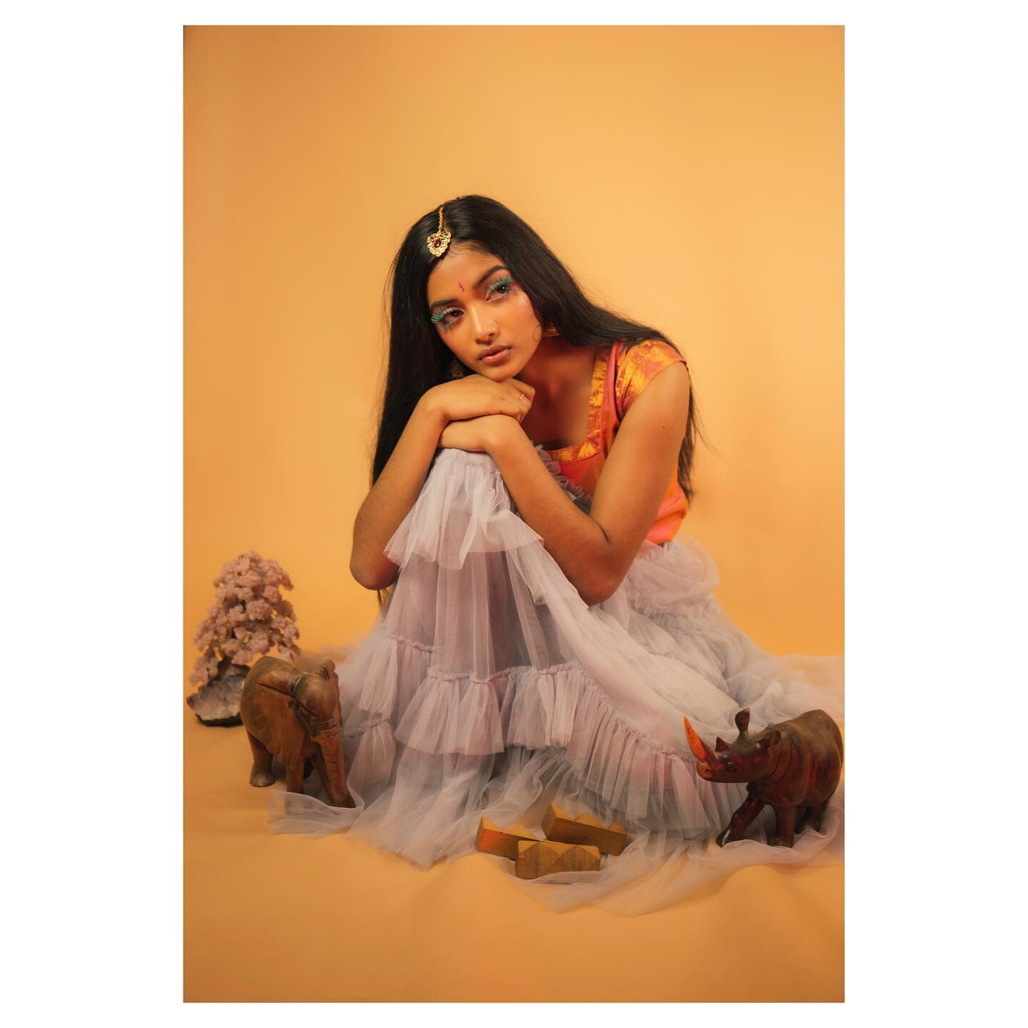 Another of the stella musicians that will be gracing the stage at the &ldquo;Am I Dreaming?&rdquo; Exhibition! 
Introducing @jhmsmusic !

&ldquo;Jessie Hillel is a singer-songwriter and producer. Brought up in New Zealand, her career has seen her per