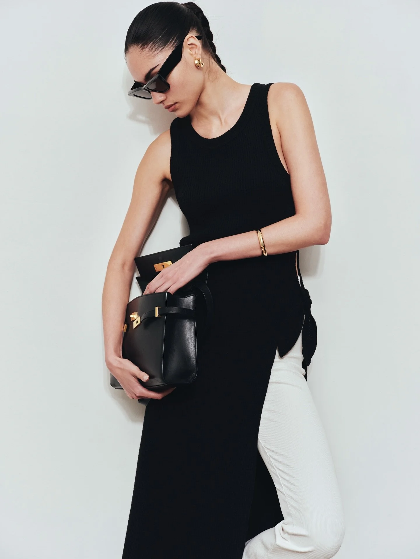 -
ASPORT 人氣品牌 NYLORA 一折起熱賣中❗️

BLACKPICK Jisoo、韓國演員 Nana 都在穿的韓國人氣設計師品牌，NYLORA 將細膩的韓系美學融入機能運動服飾之中，線條俐落、風格柔韌，無論訓練或日常穿搭都能自然銜接，展現從容而不費力的時尚態度。

優惠商品數量有限，有喜歡的商品歡迎盡快把握 🙌🏻✨

All available in ASPORT stores.

#fashion #fitness #wellness #technology