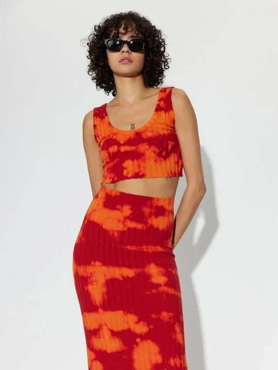 -
#ASPORTFinalChapter 
#全面三折起
來自洛杉磯的當代時尚品牌 COTTONCITIZEN完美承襲了洛杉磯的城市美學精隨，融合低調奢華及自信休閒，以高級的棉布料，獨特的洗滌處理及超酷的色彩詮釋，重新定義了這些衣櫃中的基本必備單品，並在嚴格的製程中確保每件產出的服飾皆是能足夠長久陪伴的。

哪裡買⬇️
【ASPORT 新光三越信義A11店櫃位資訊】 
地址：台北市信義區松壽路11號1樓 
電話：02-8786-1761 
營業時間：
Sunday - Thursday: 11