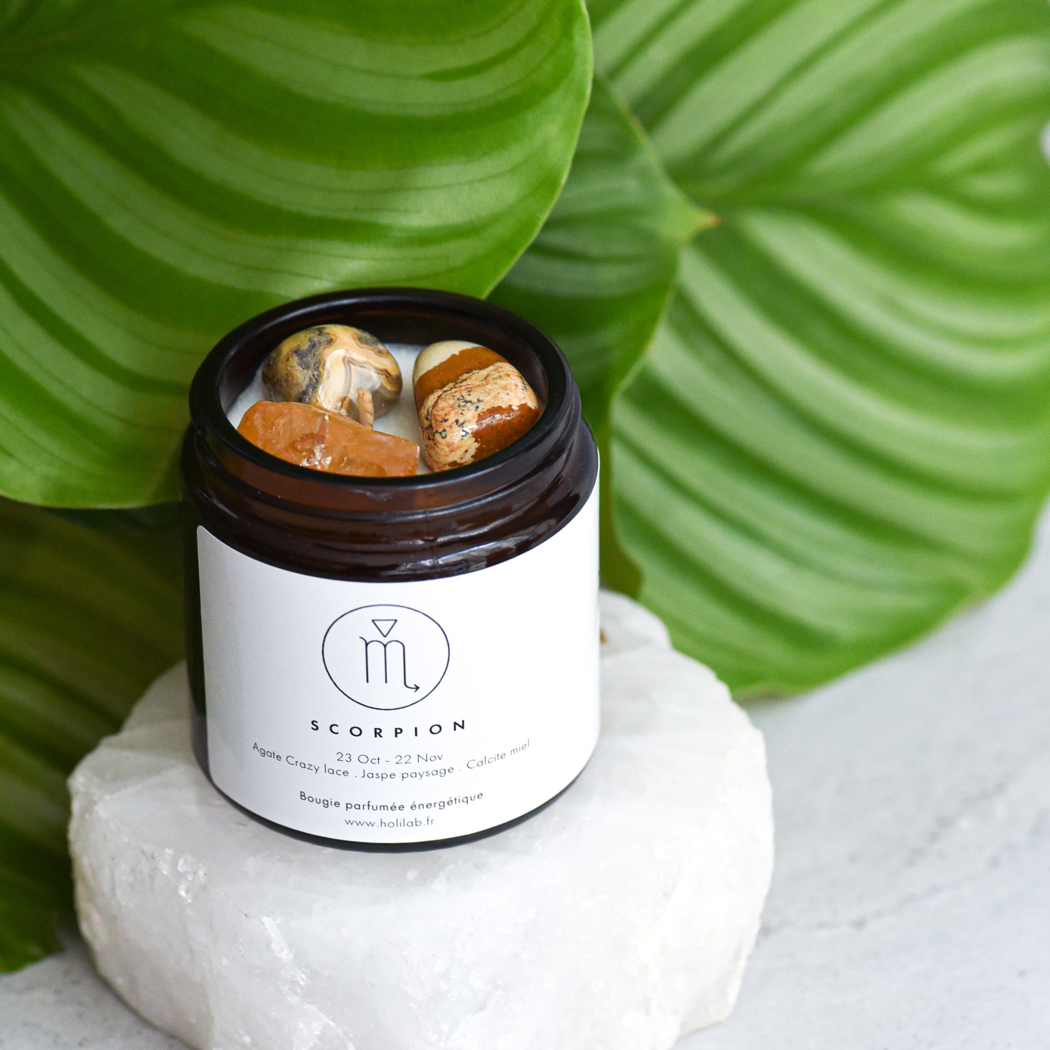 bougie+personnalisée+signe+zodiaque+scorpion+holilab+cristaux+infusés+energetique+boutique+lithotherapie.jpg