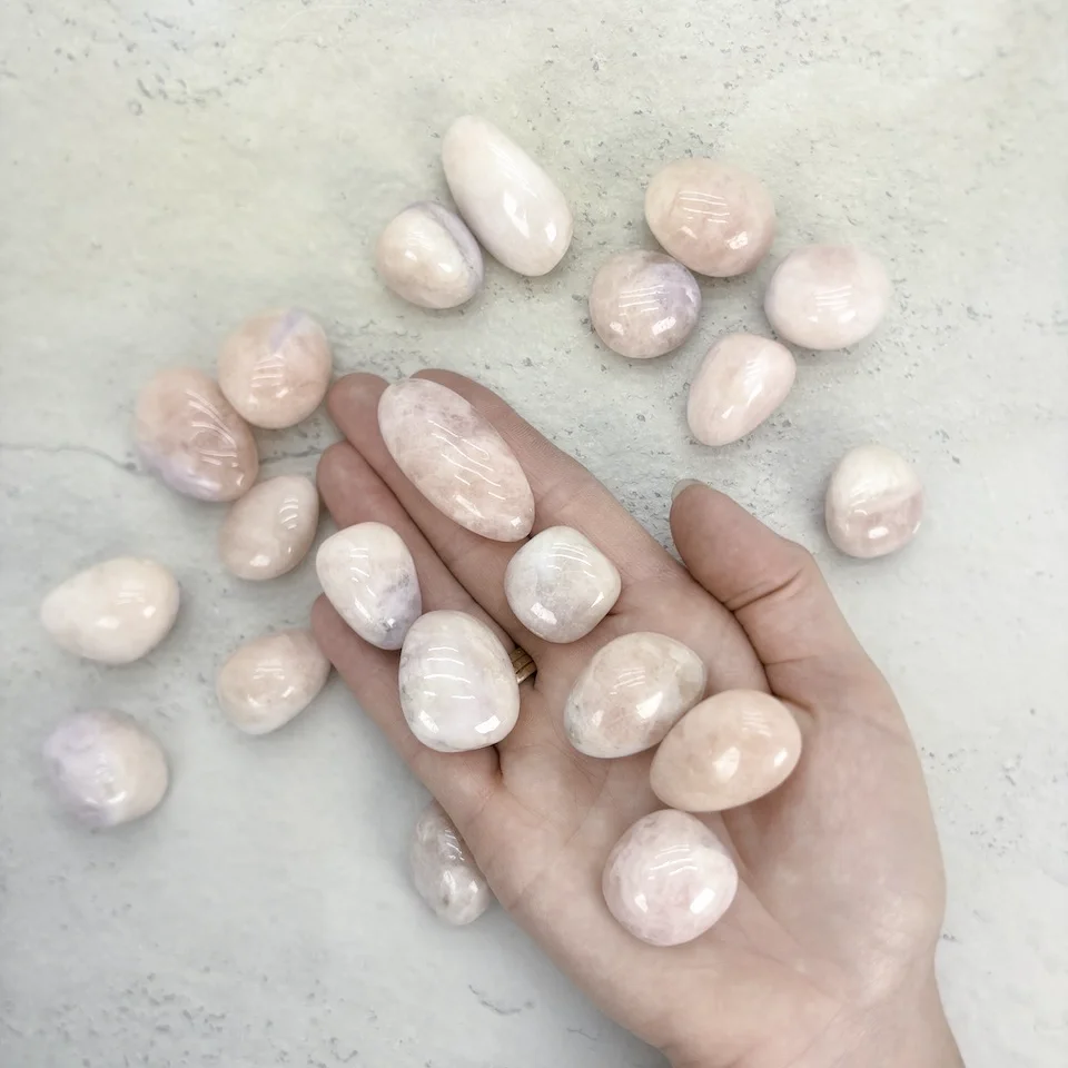 morganite-extra-pierre-roulee-cristaux-holistique-lithotherapie-holilab-paris.webp