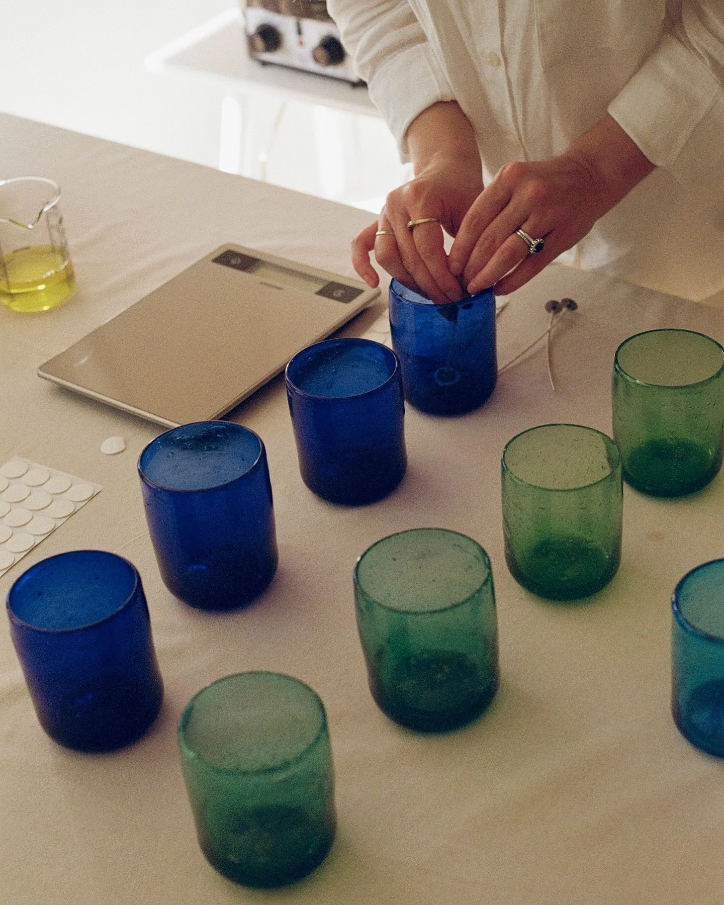 A little peek into the making of our candle collection with @alora.amsterdam 🕯️

We partnered with the last master glass-blowing artisans in Afghanistan to bring you a beautiful selection of unique glass vessels. Each one is hand-blown, meaning ever