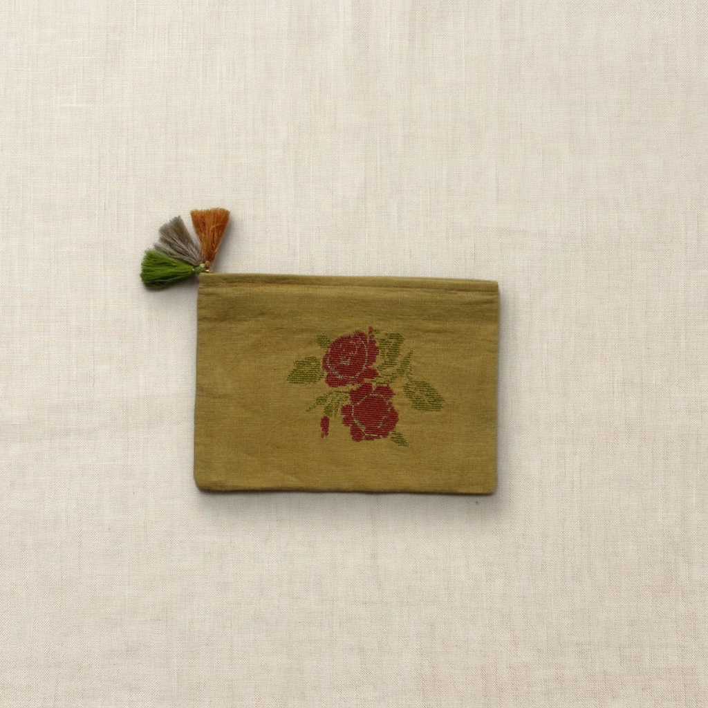 pouch - syrian rose mustard jpg-retouched.png