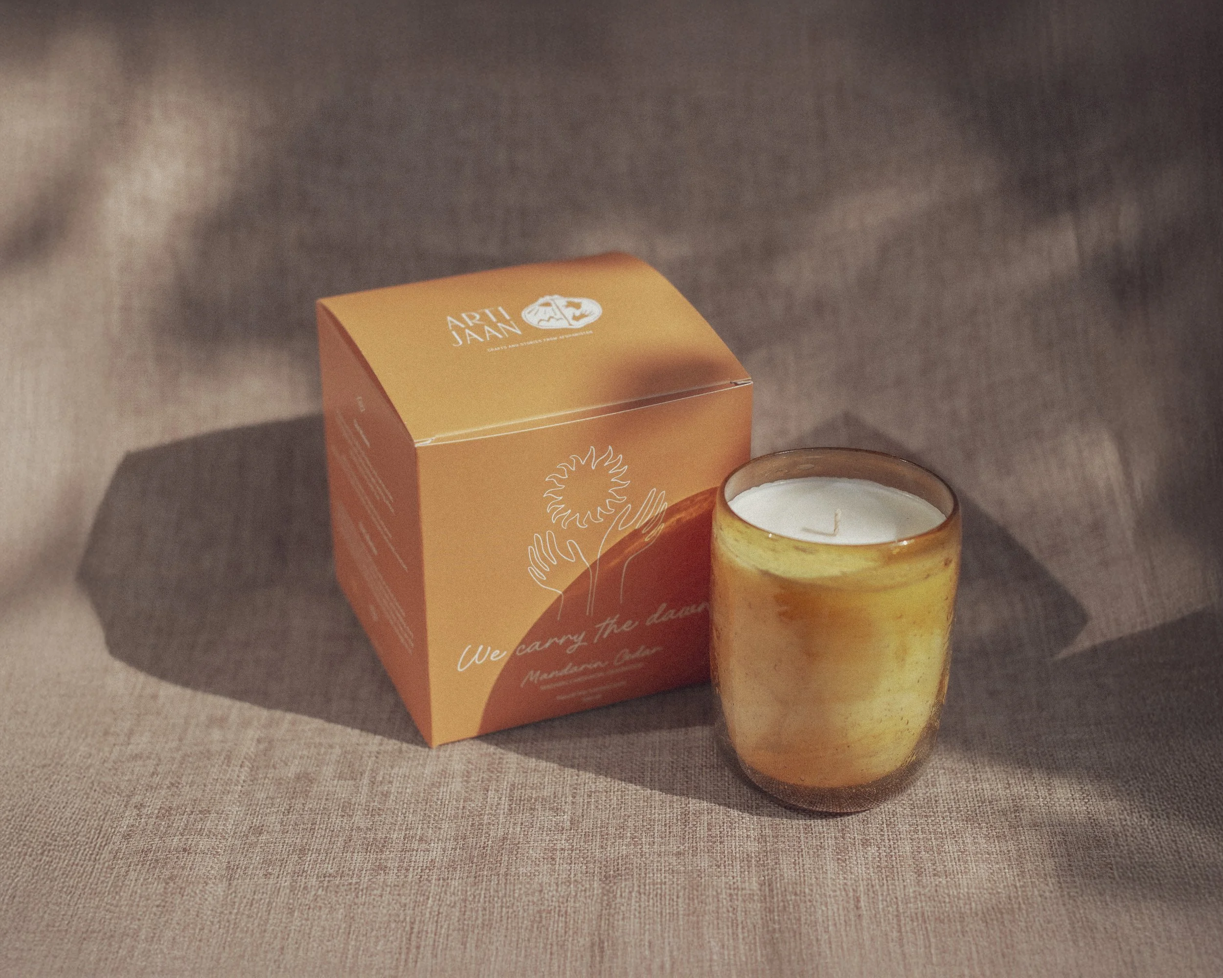 Packshot candle_filter-Retouched-OPT1_1.jpg
