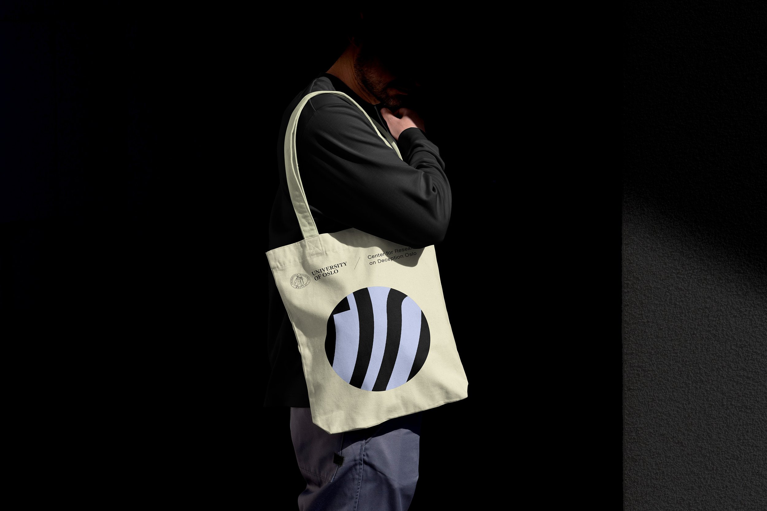 03-Tote-Bag-Mockup-Raw-Series_retning2.jpg