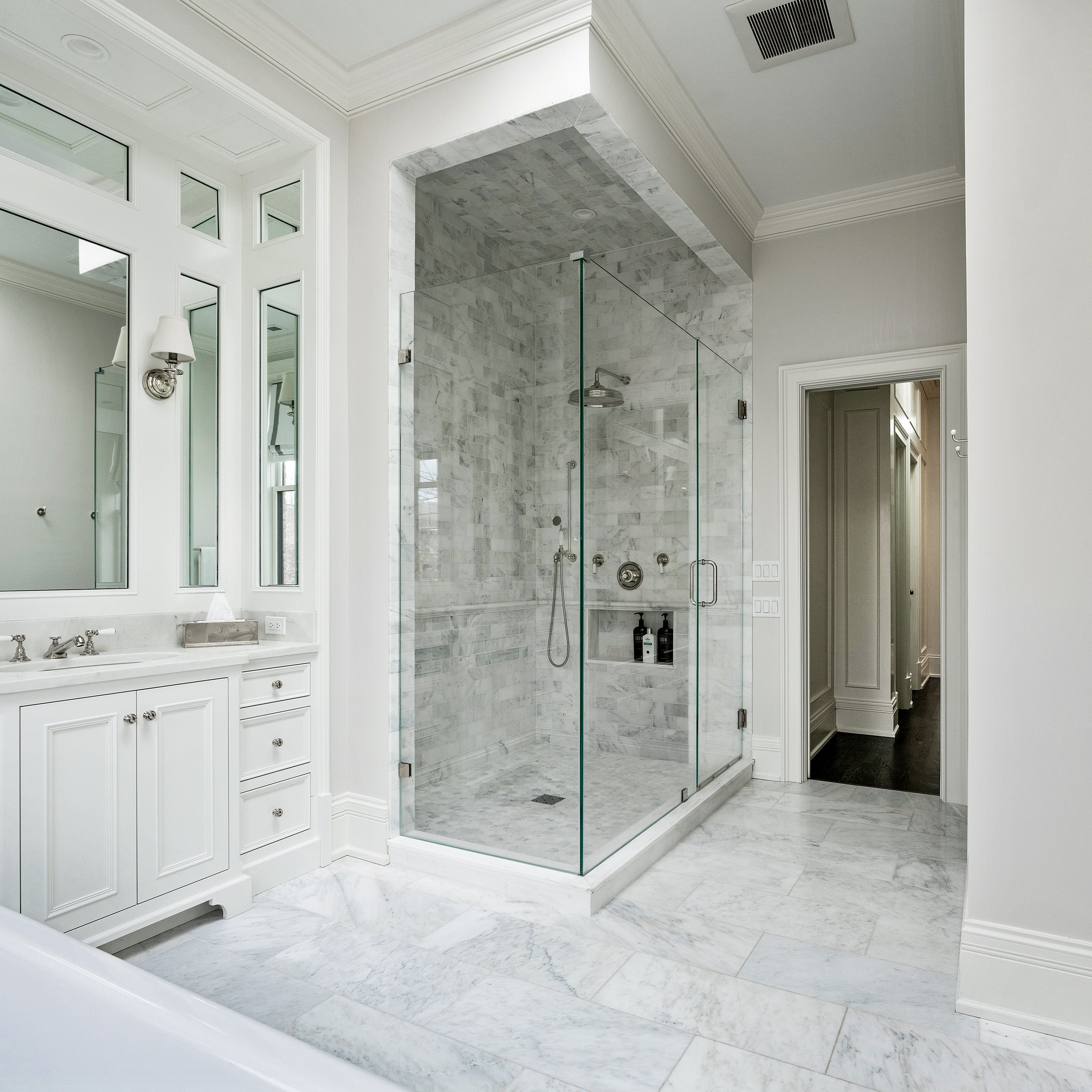 50_2112NSedgwick_13003_PrimaryBathroom_HiRes-Edit.jpeg