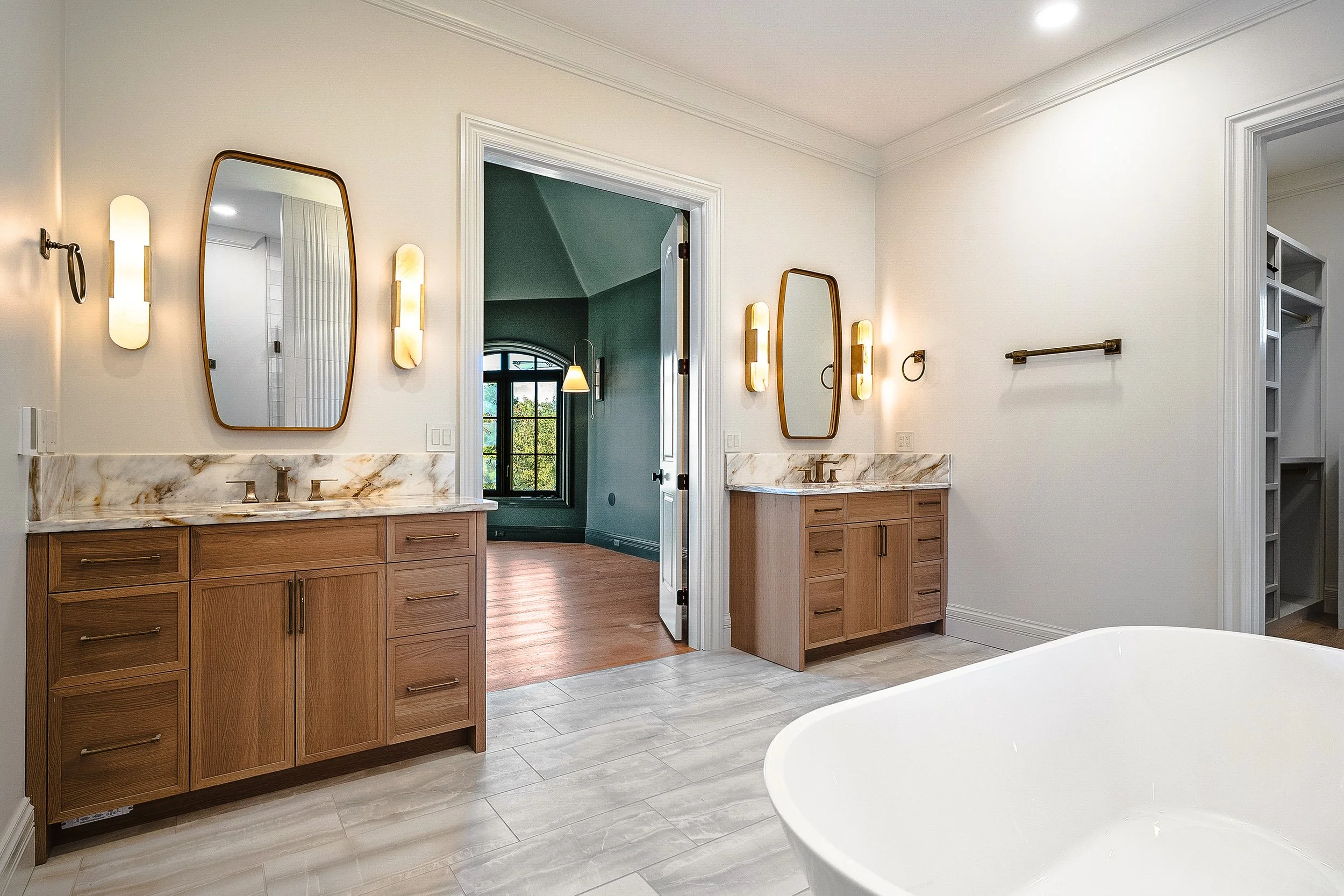 Jones Master bath 3.jpg