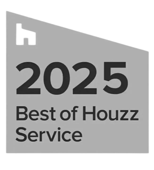 Grey award badge with a white house icon at the top, the year 2024 in large black numbers, and text reading 'Best of Houzz Service'.