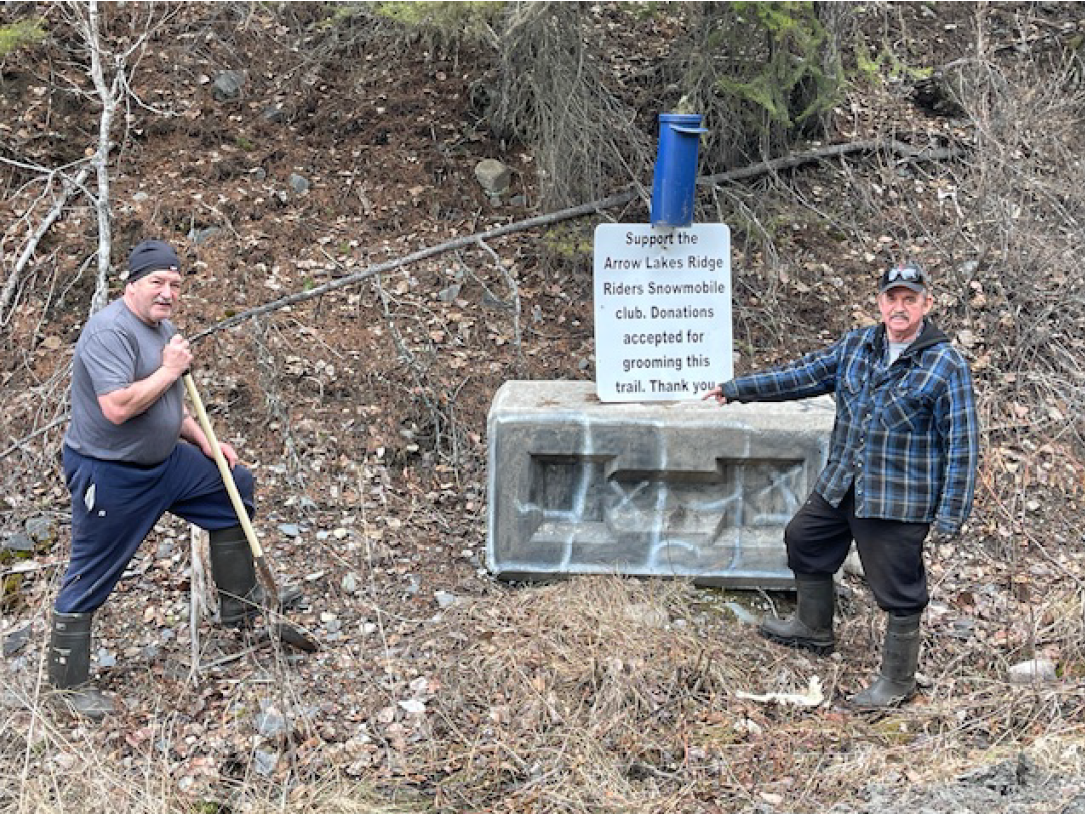 Trailhead Signage for Ingersoll and Harlow