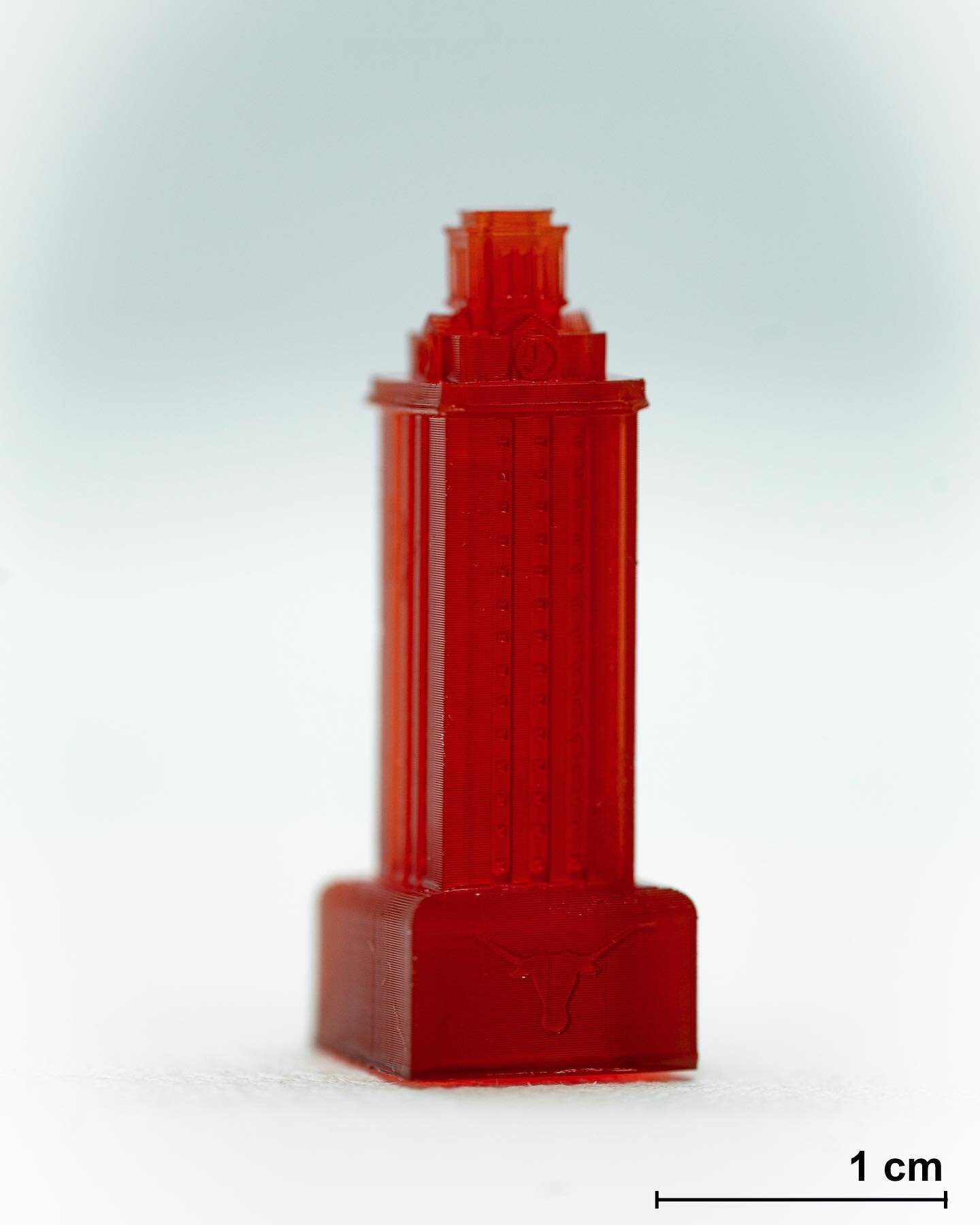 We love @utaustintx 🧡🤘

~special shout-out to incoming ChE graduate student @beth.recker for designing this awesome UT Tower .stl file~ 

#greenlight #3dprinting #hydrogel #hookem #polymer