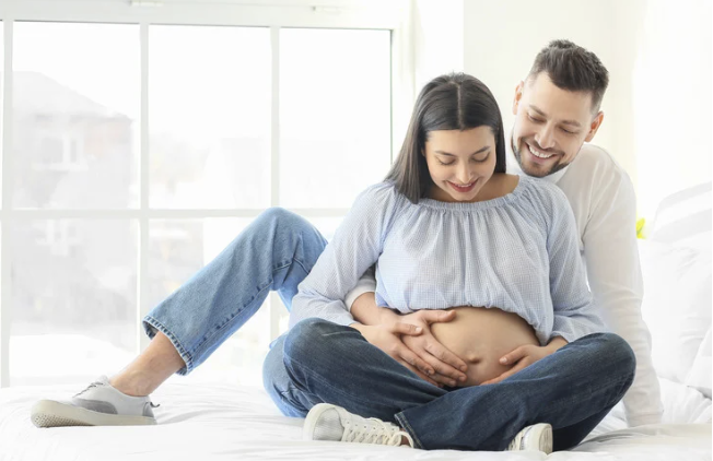 From Partnership to Parenthood: What to Expect and How to Stay Connected After Baby