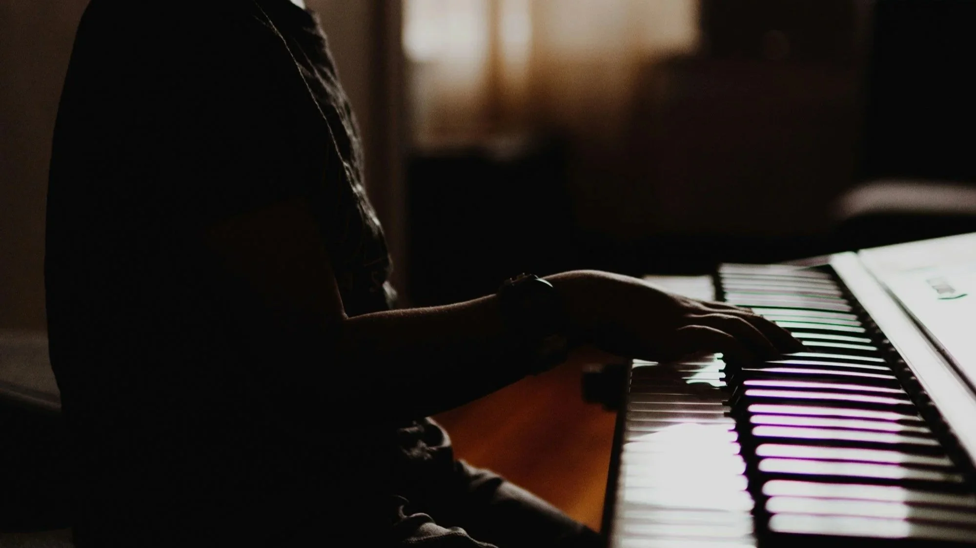 The Healing Power of Music Therapy in the Center for Trauma Recovery’s –Trauma-Focused IOP for Women