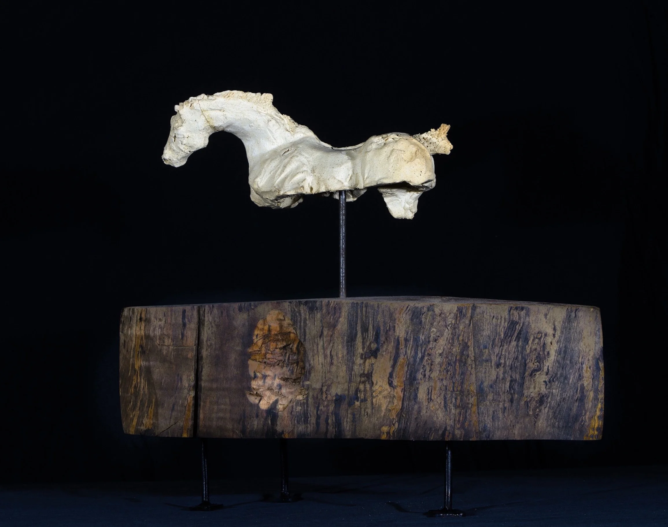 Freya 4"x11"x7.5"x16"