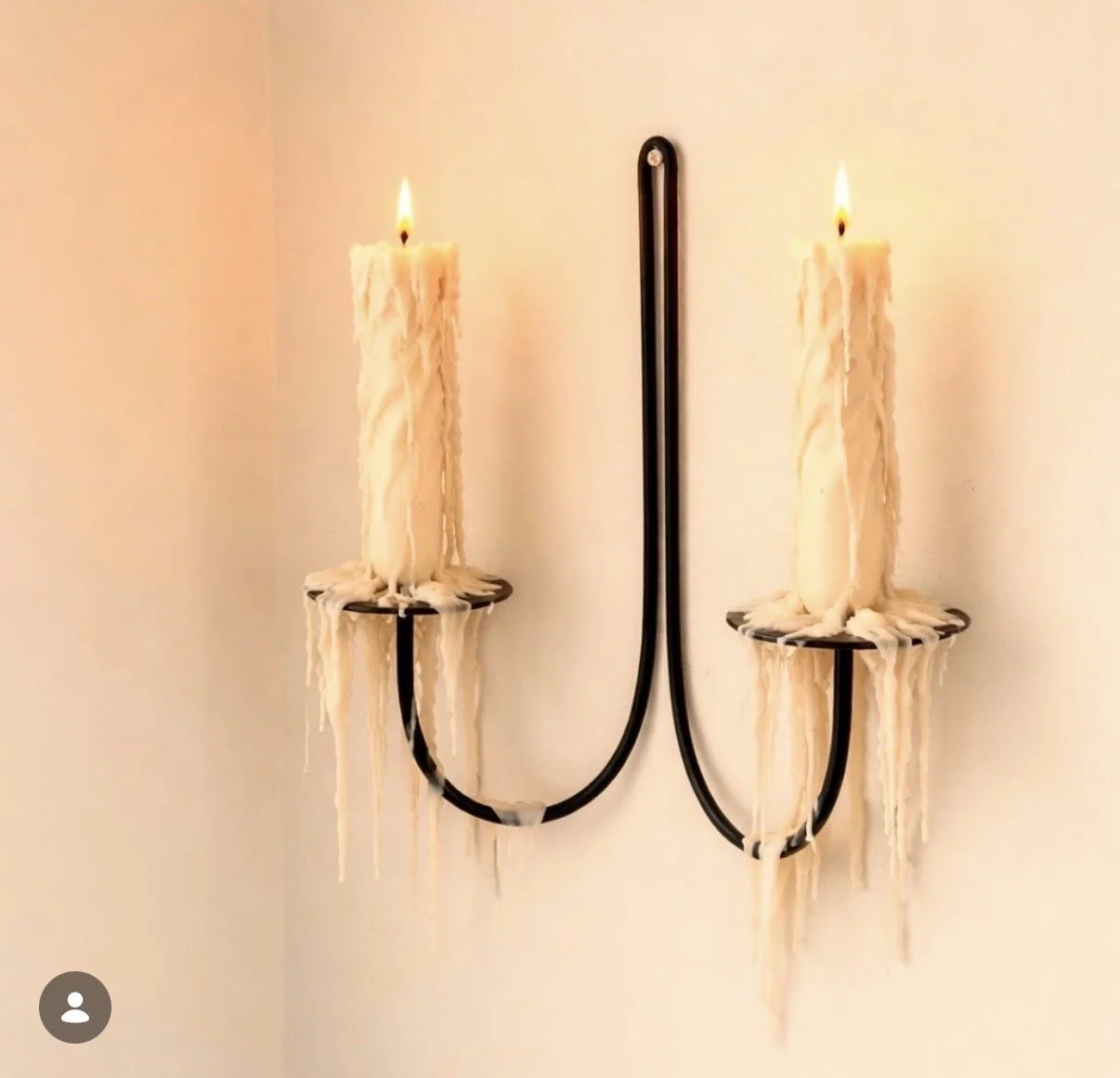 The Raphael Sconce