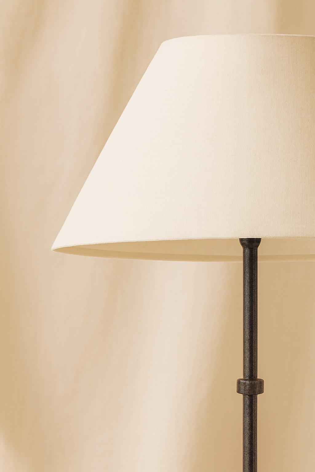 Voltaire - Shade Detail.PNG