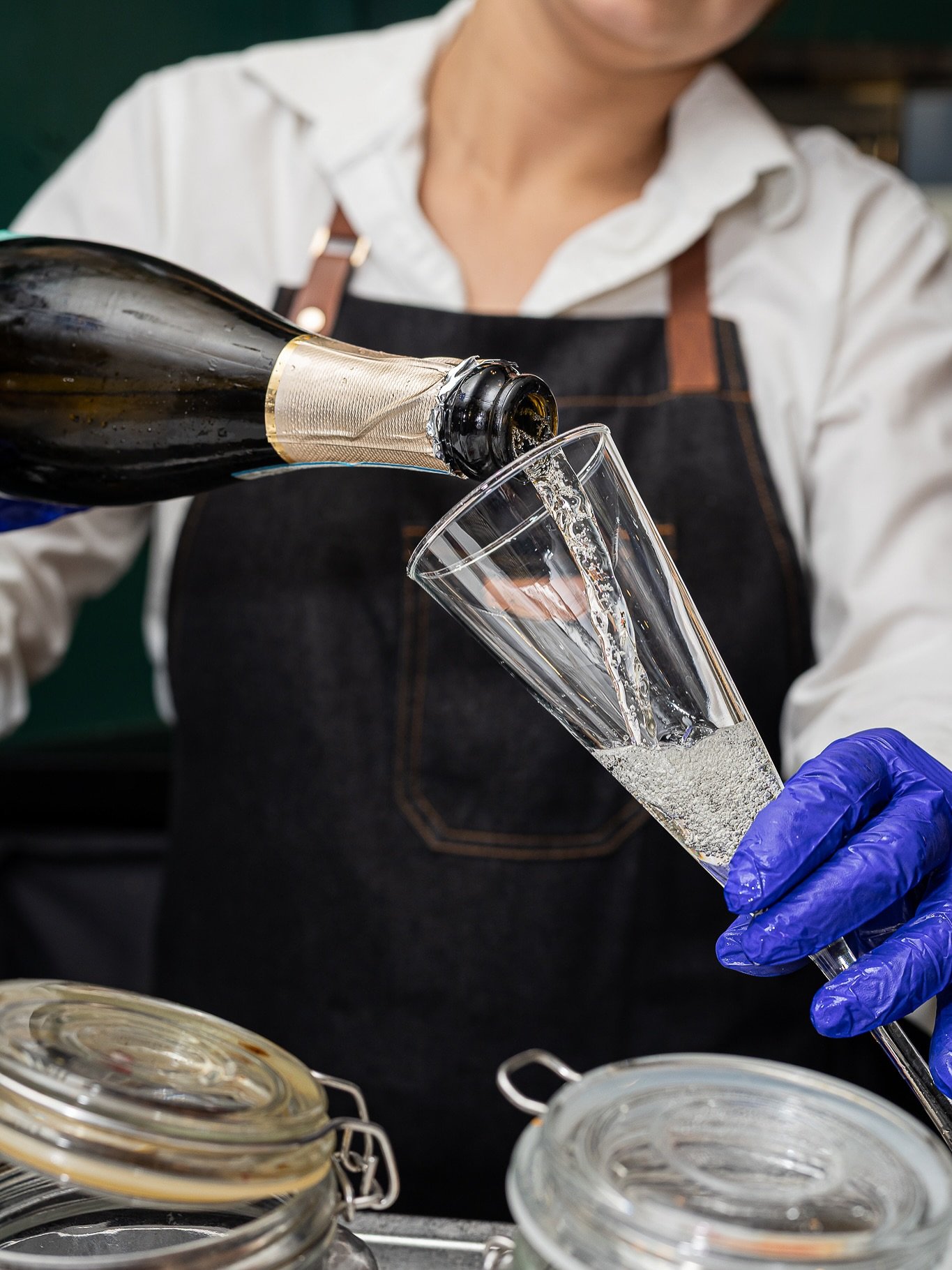 Mo&euml;t on the Hudson = a GREAT time. 🍾

🥂🌅 @mezzeontheriver 

The ambience, the sunset, the staff, the food, and of course, the drinks&hellip; everything unmatched. 

psst Mezze has extended restaurant week deals until September 1st! $60 pp for