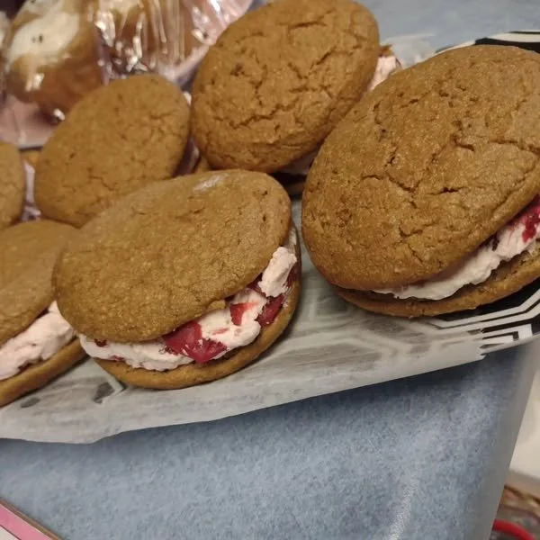 Vanilla Strawberry Whoopie Pies