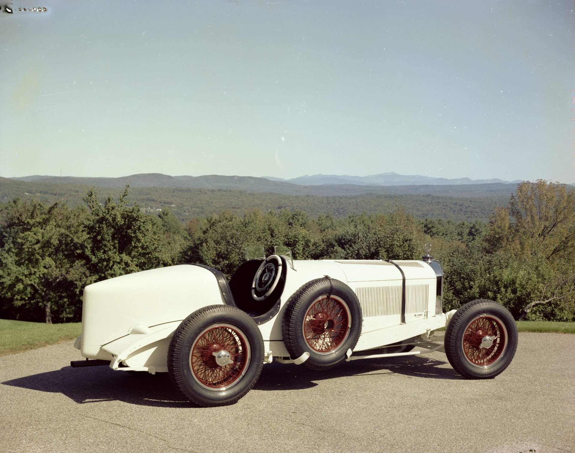 1929 Mercedes Benz SSK Momberger Bob Bahre copy.JPG