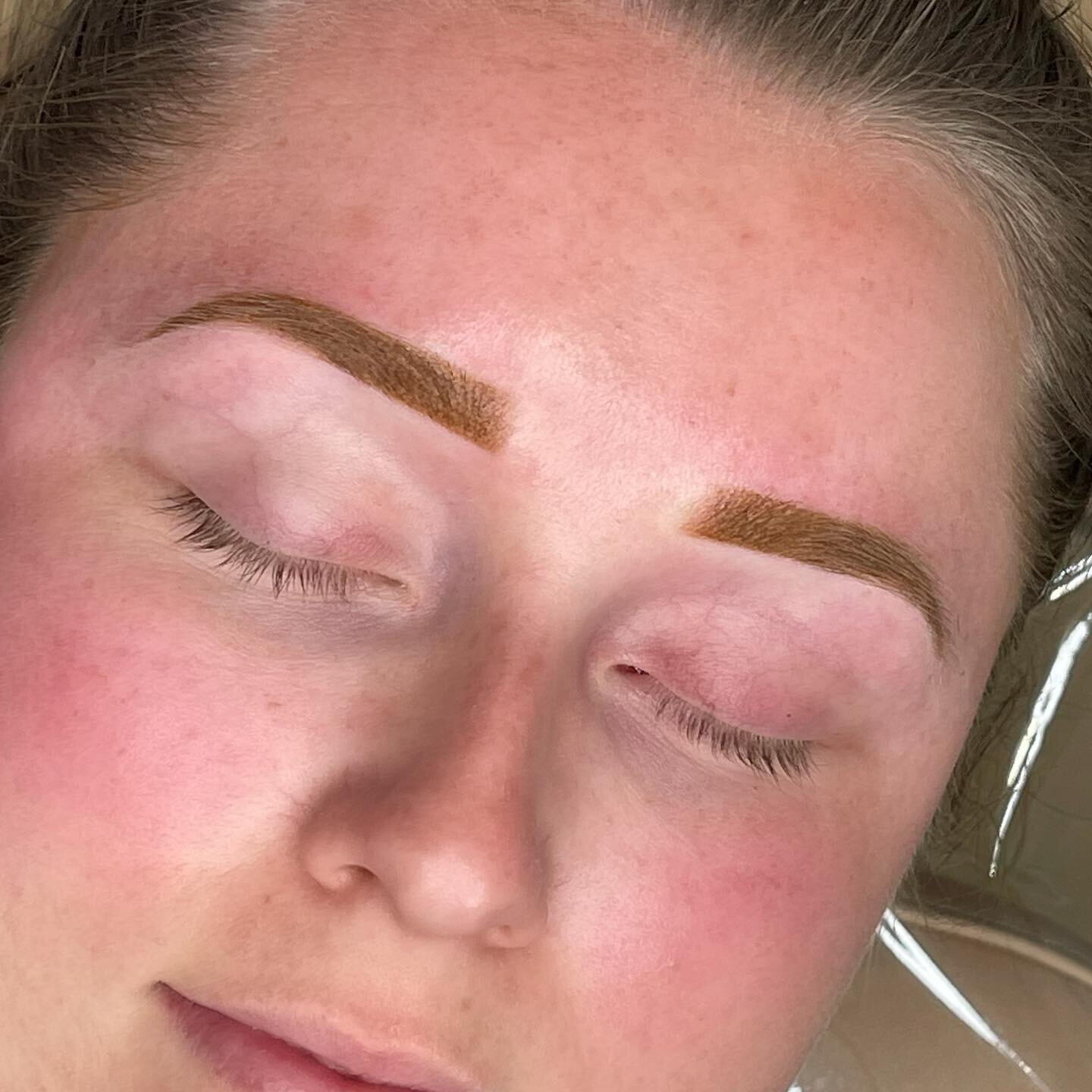 Colour boosted right up for one of my beautiful gal friends 😘#browsalon #ombretattoobrows #ombrebrows #browdaddygoldcollection #blondebrows