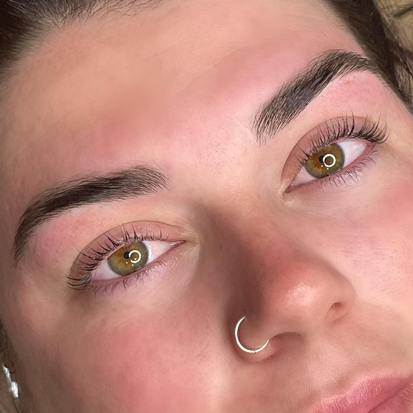 LASH LIFT &amp; TINT + Brow tidy for my beauty ✌️#browsalon #lashlift #lashliftmasterclassbyrochellegismondi