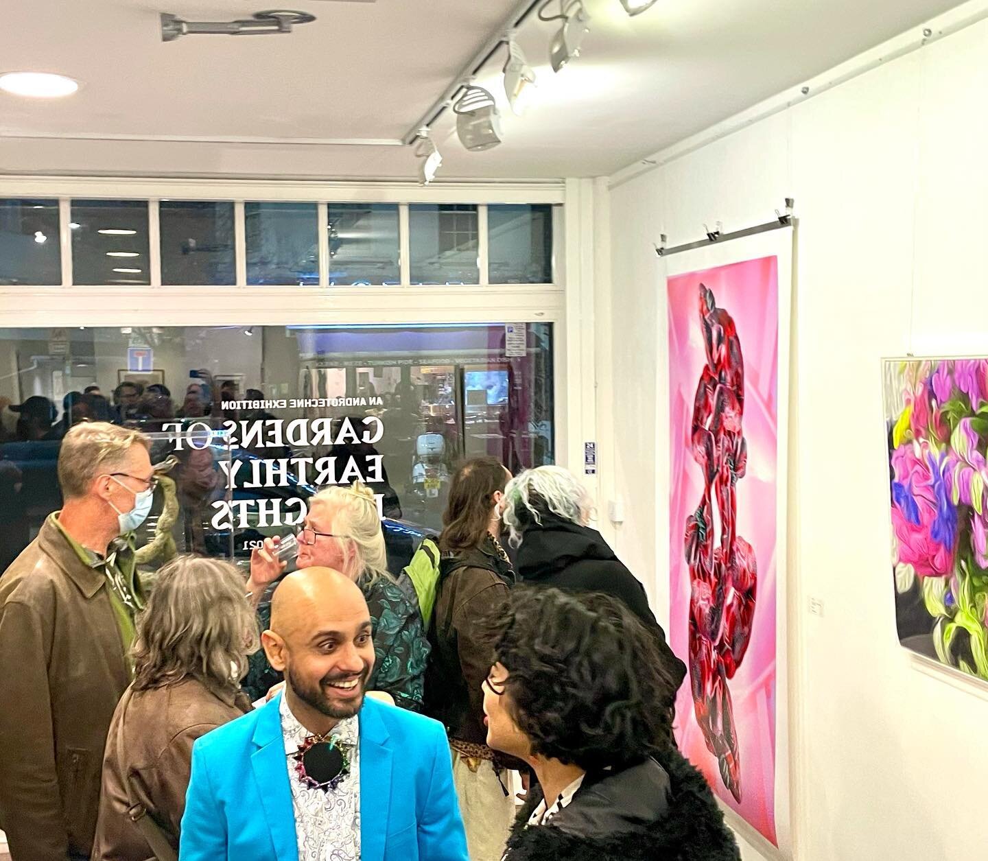 Thanks everyone for coming to the two private views. It was a lovely evening yesterday.
There is still two days left to see our show at @espaciogallery .
Today it is open from 1 till 7 and tomorrow and Sunday from 1 to 5.

#androtechne #artinlondon #