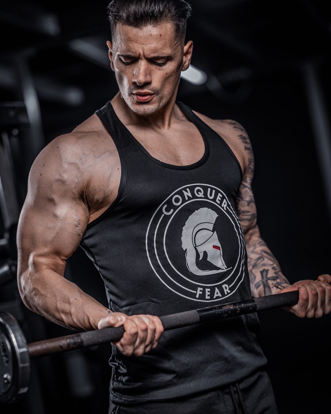 Biceps don&rsquo;t grown on tree get working.

#biceps-curls #fitness #gym #workout #fitness-motivation #bodybuilding #personal-trainer 
#gym-life #fitfam #strong #instafit 
#protein #fitUK #fitUSA #fitWorld 
#muscle #growth

@conquerfearclothing