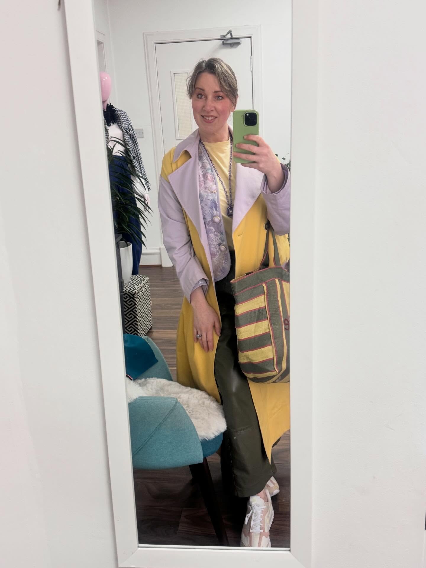 STUNNING SESSION 
With a pair of fabulous fashionista friends ❤️❤️