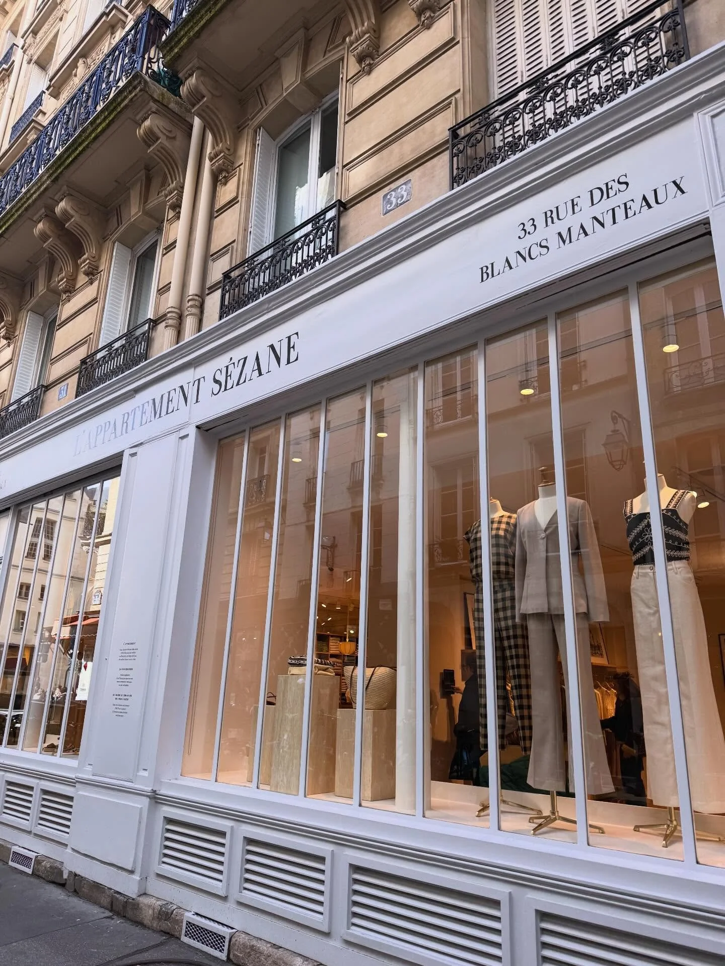 Nice to visit @sezane in person after it being one of the faves for my styling guides. Gorgeous store! ❤️