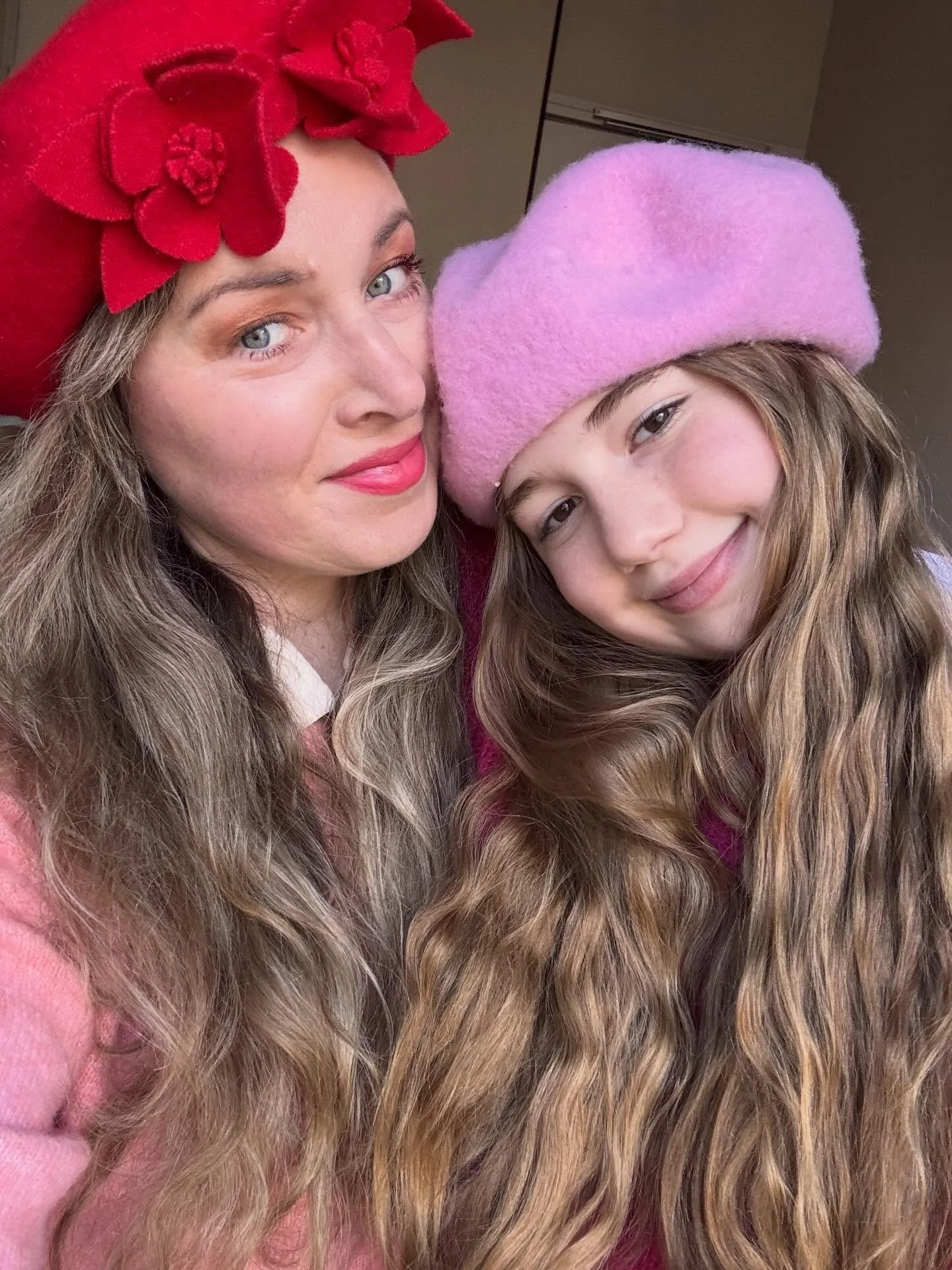 PRETTY AND GRITTY PARIS 
Musings over on my blog, I shall share my link to stories. 

If you fancy reading how we navigated a mummy daughter Paris trip, I&rsquo;ve written an honest review 💖🇫🇷